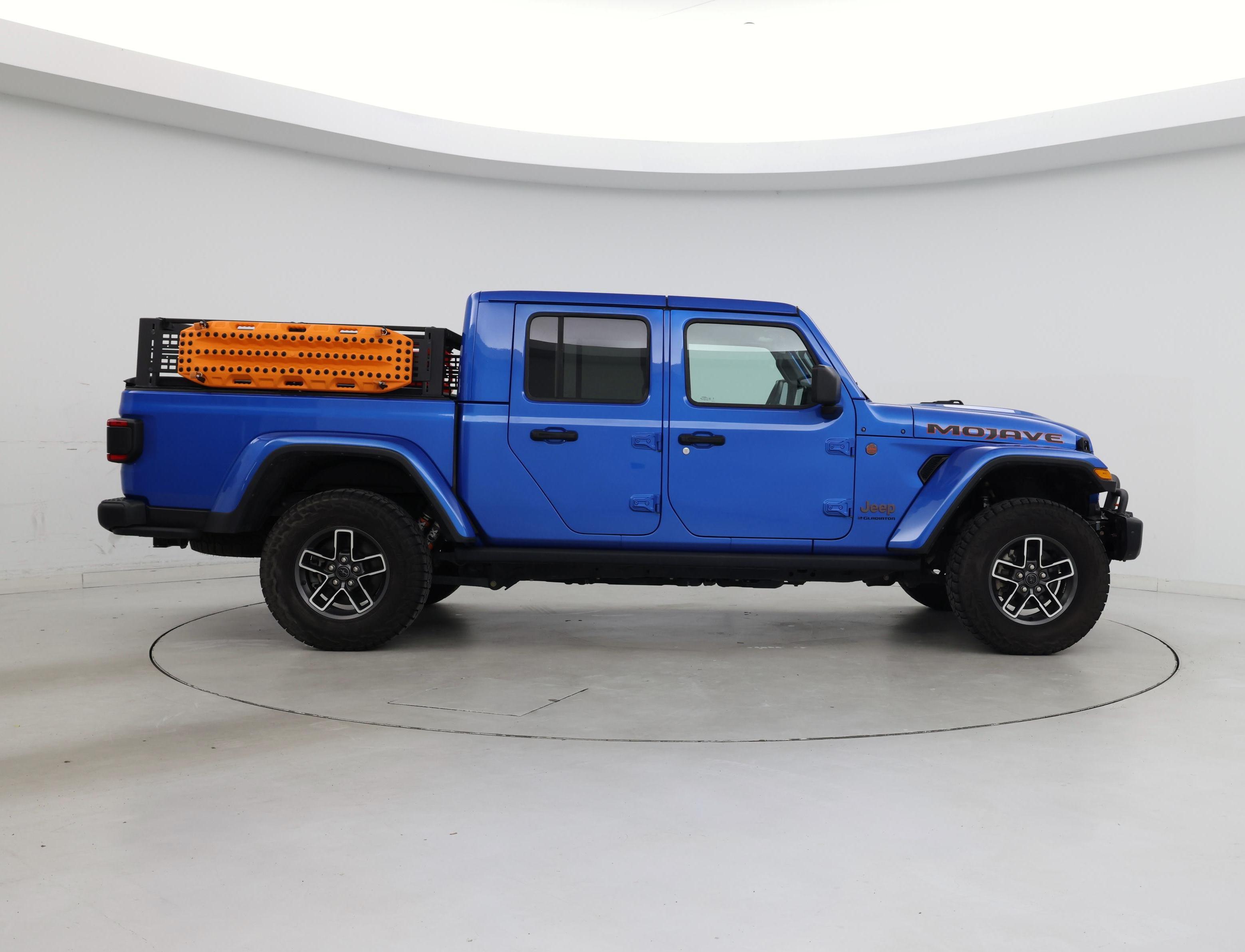 Thumbnail: 2024 Jeep Gladiator - 7