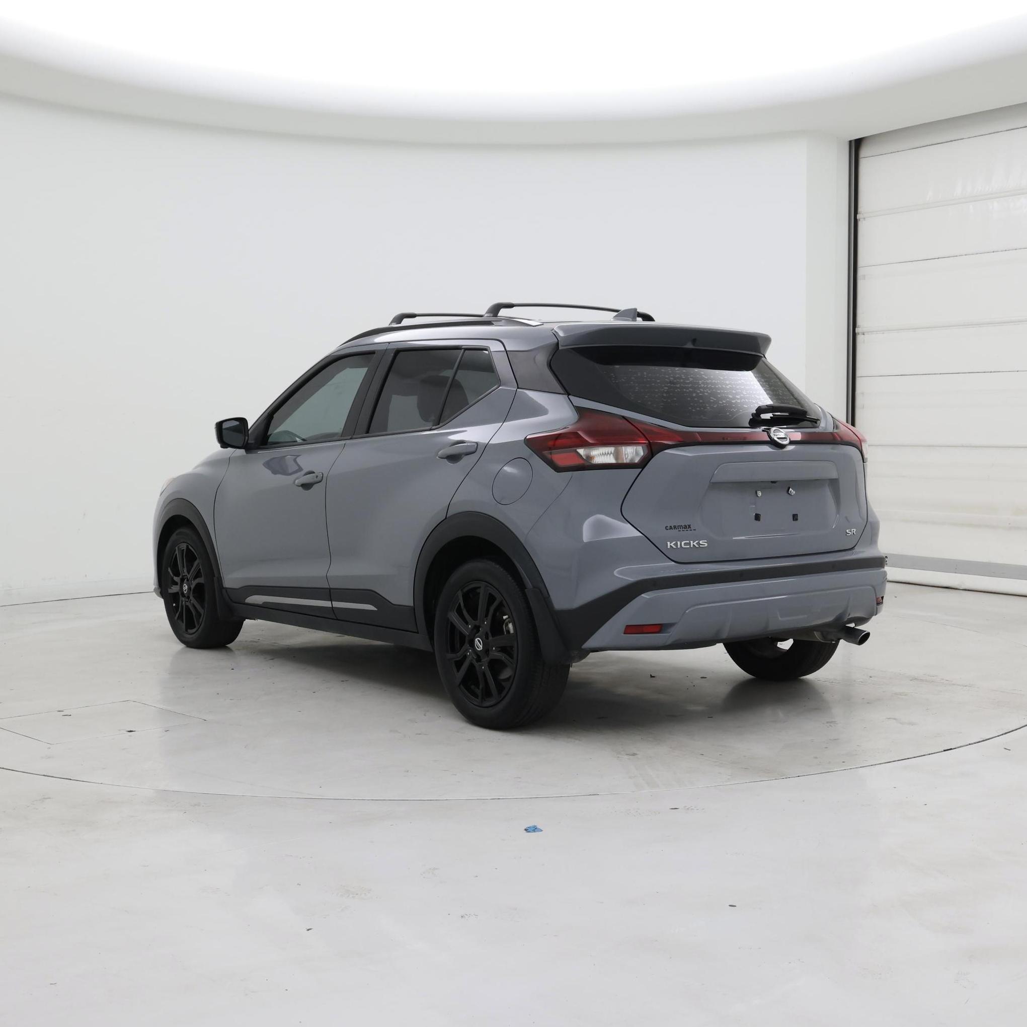 Thumbnail: 2021 Nissan Kicks - 2