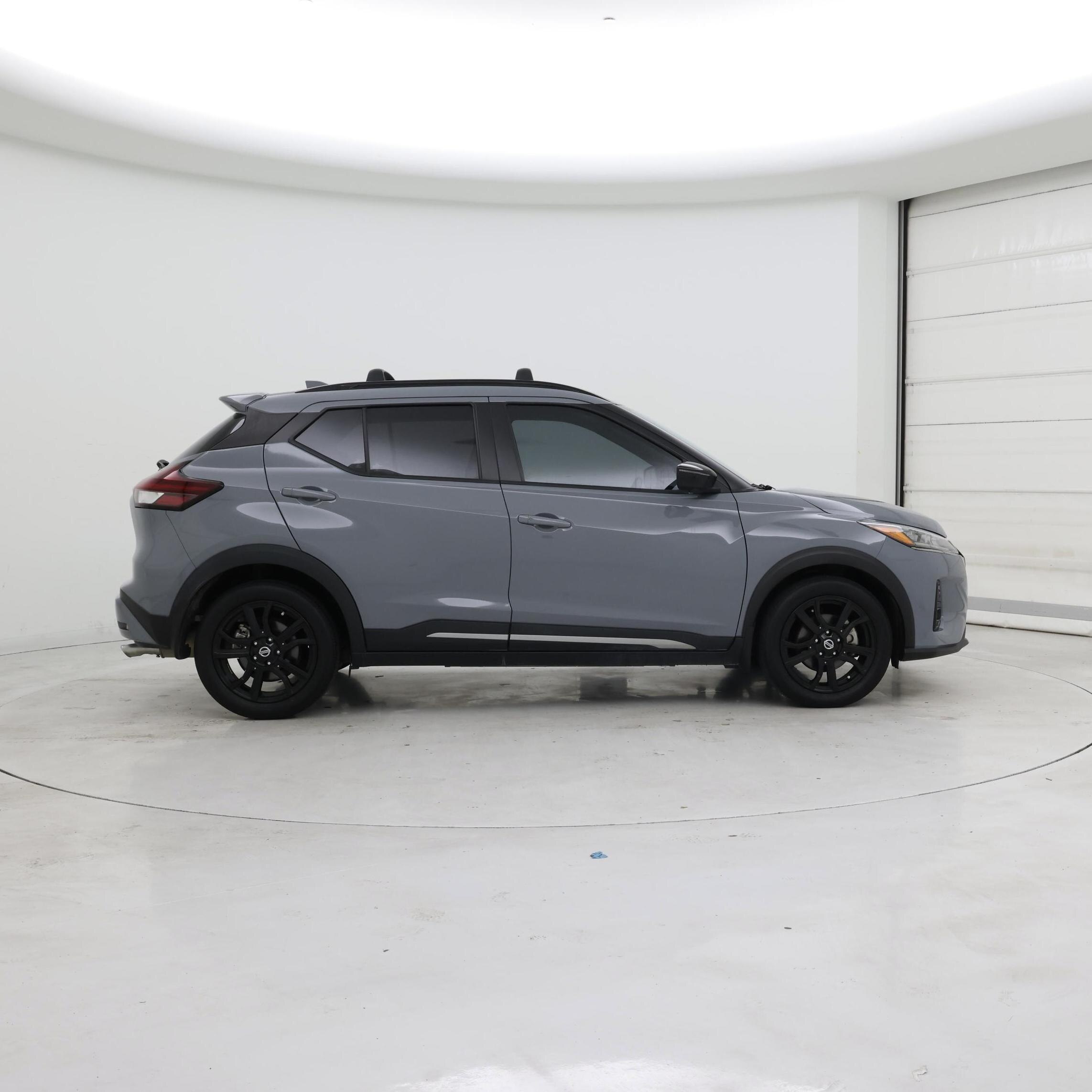 Thumbnail: 2021 Nissan Kicks - 7