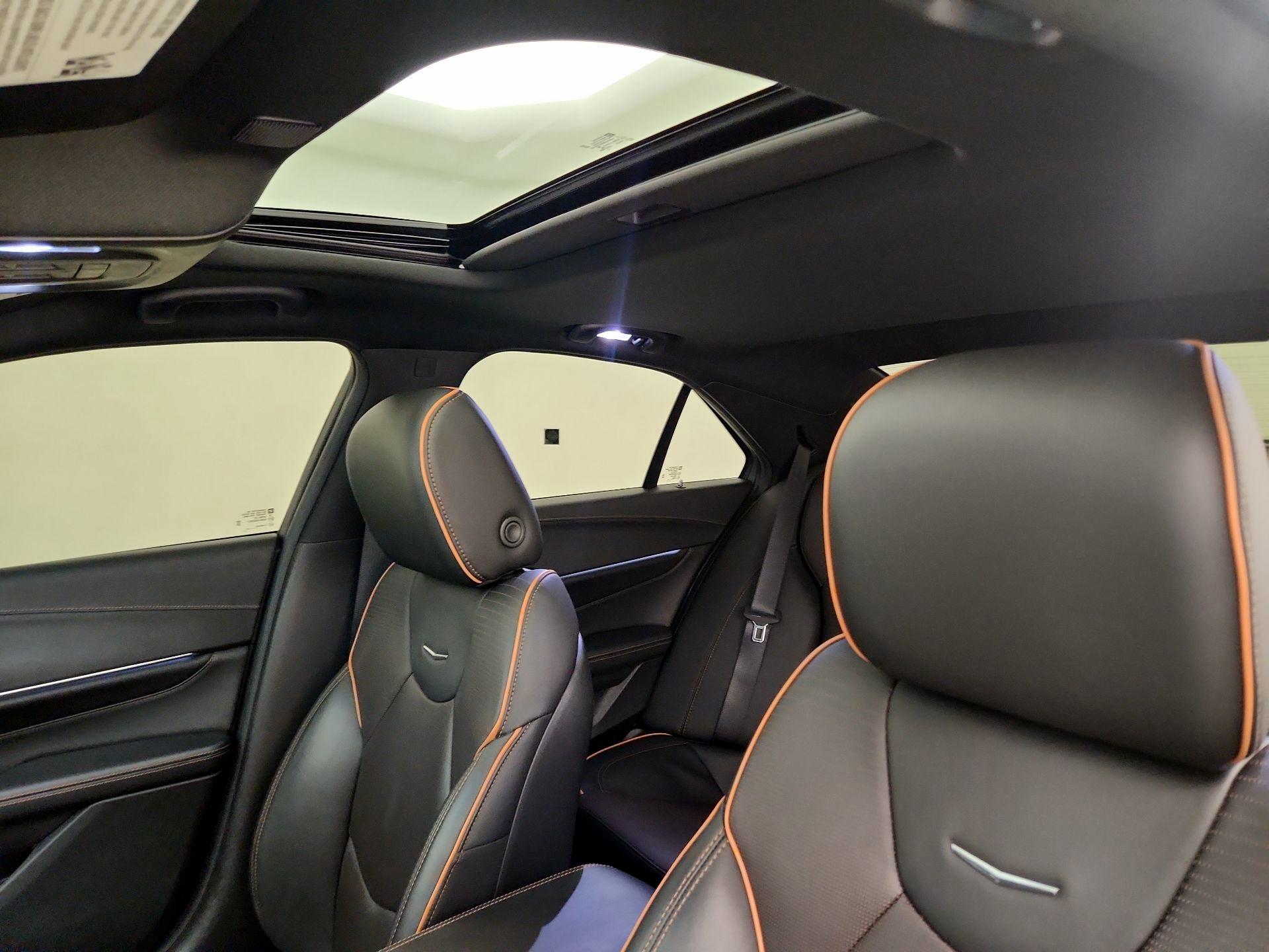 Thumbnail: 2022 Cadillac CT4 - 20
