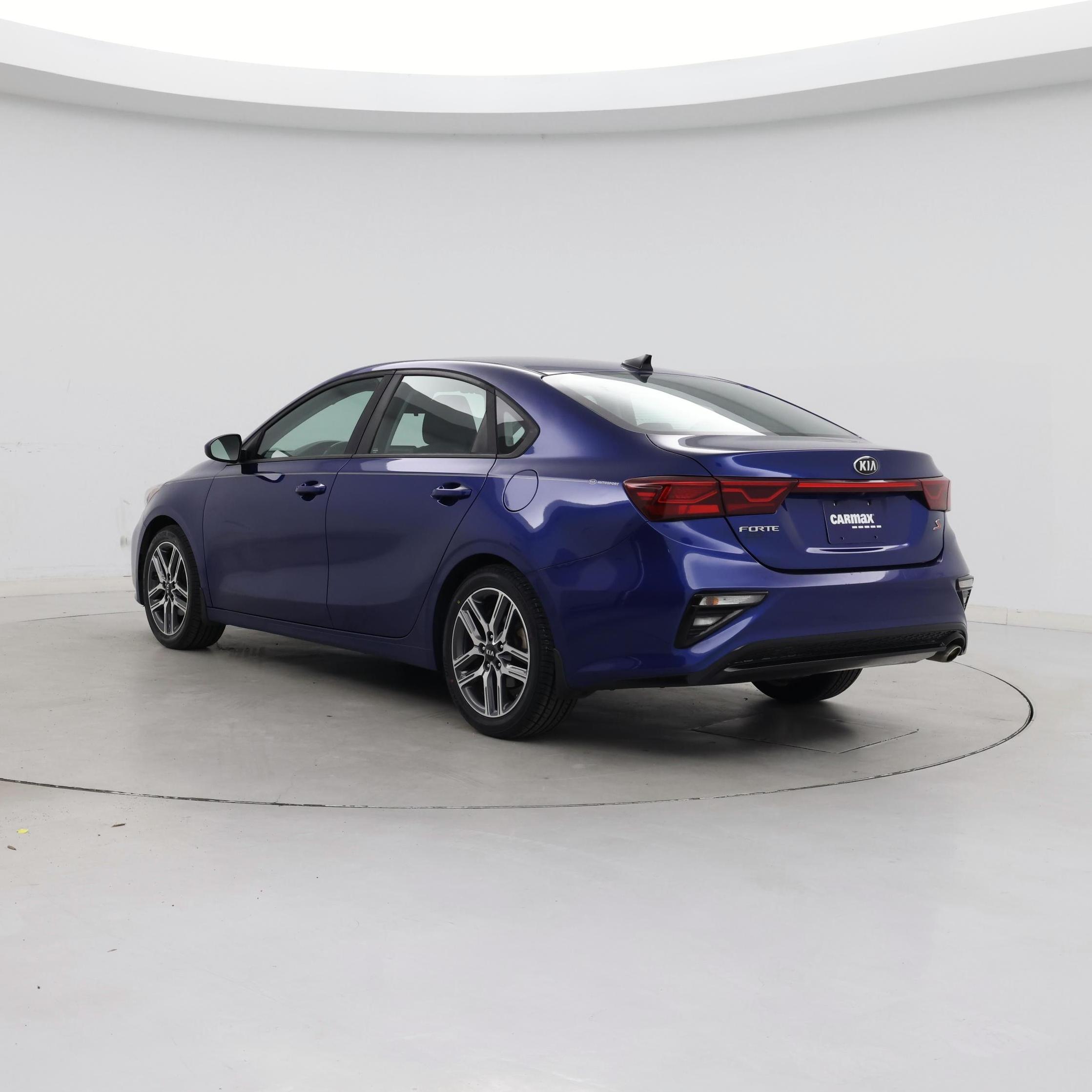 Thumbnail: 2019 Kia Forte - 2