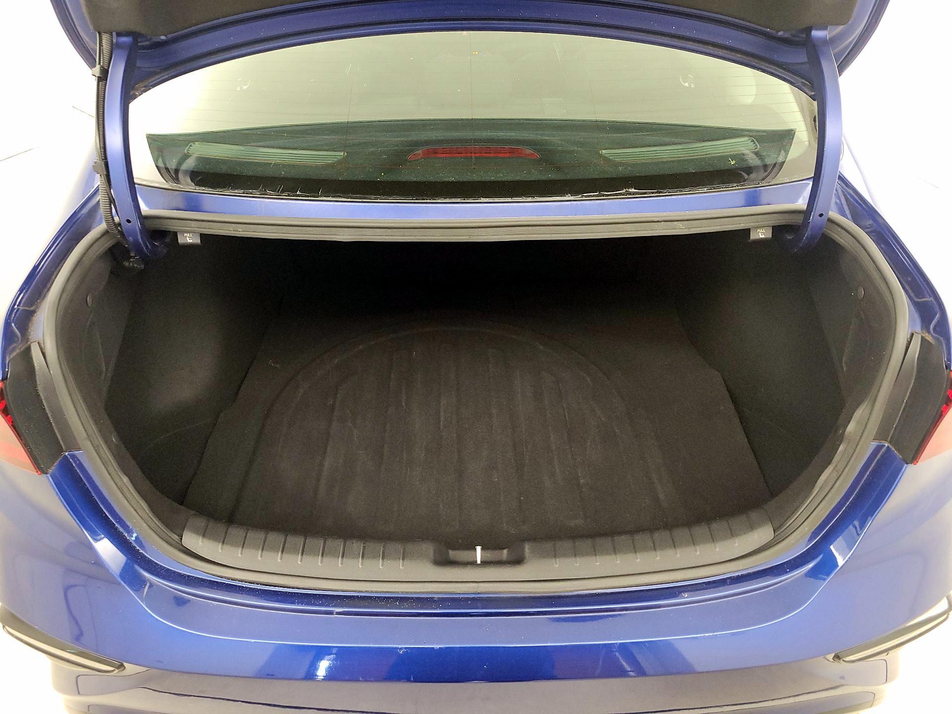 Thumbnail: 2019 Kia Forte - 20