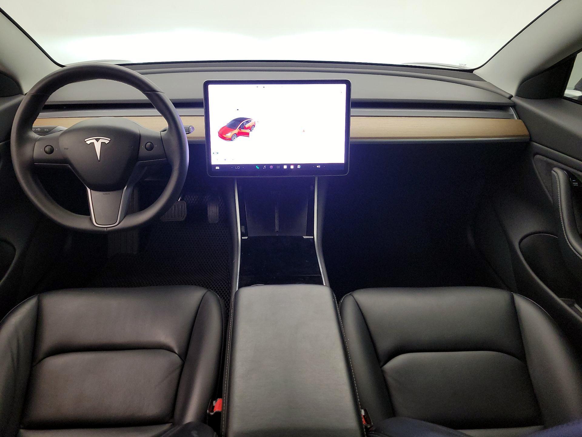 Thumbnail: 2019 Tesla Model 3 - 9