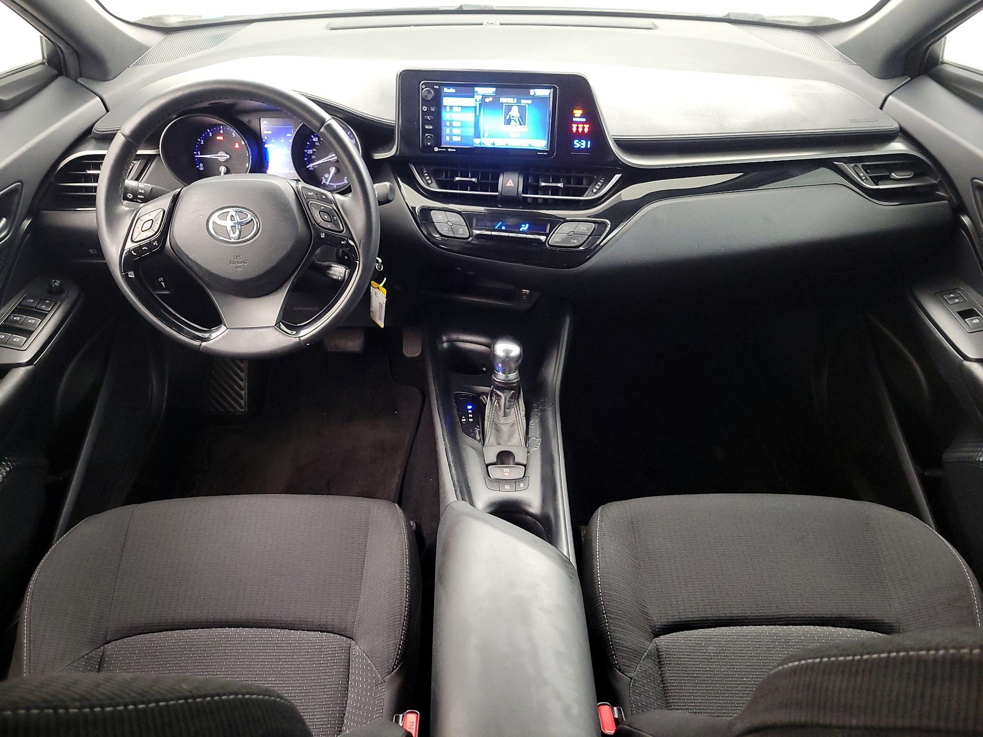 Thumbnail: 2018 Toyota C-HR - 9