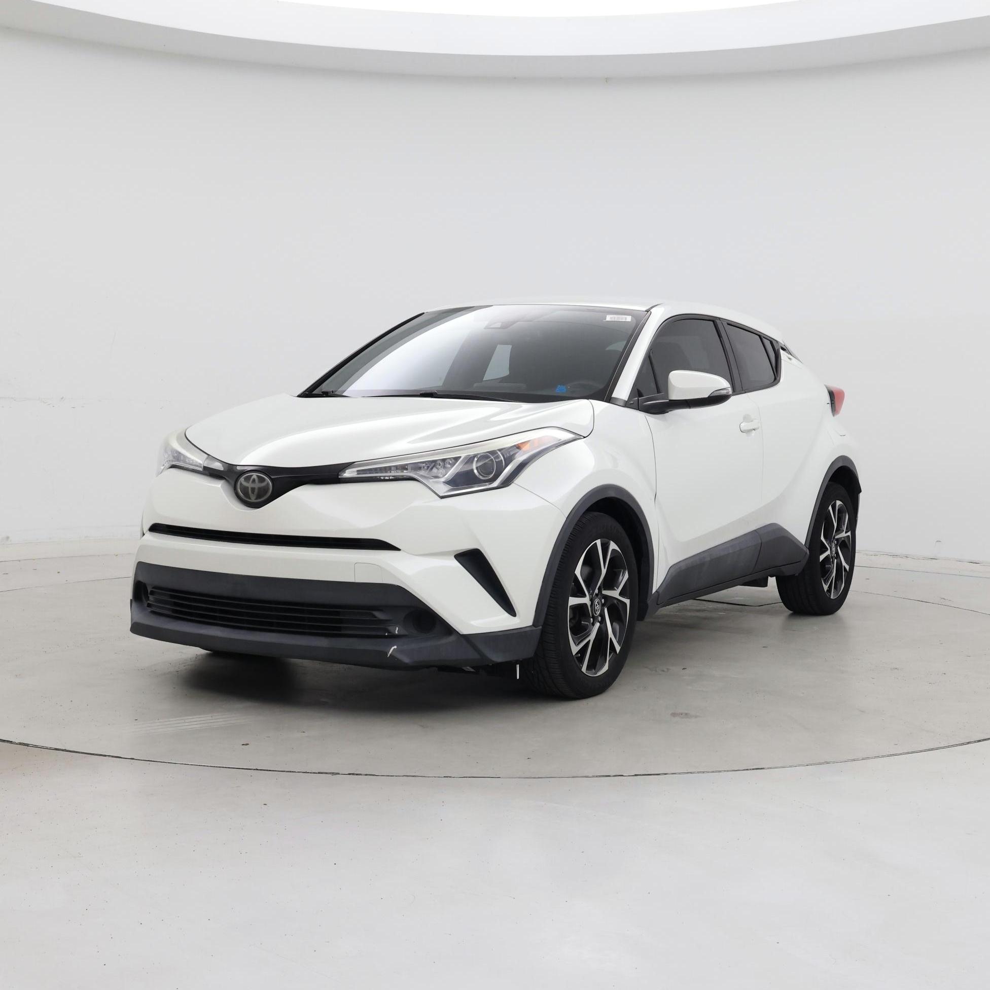 Thumbnail: 2018 Toyota C-HR - 4