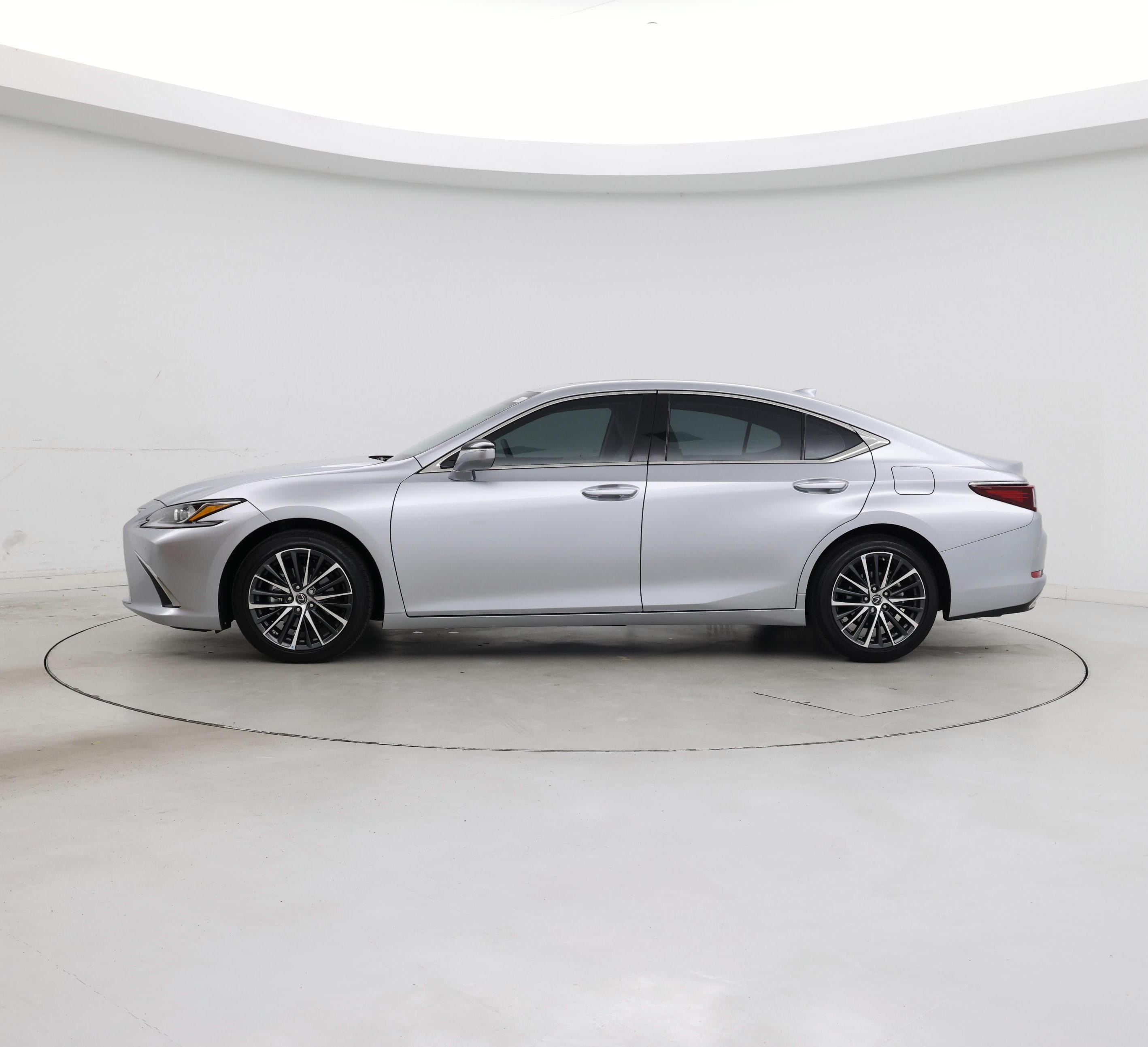 Thumbnail: 2024 Lexus ES - 3