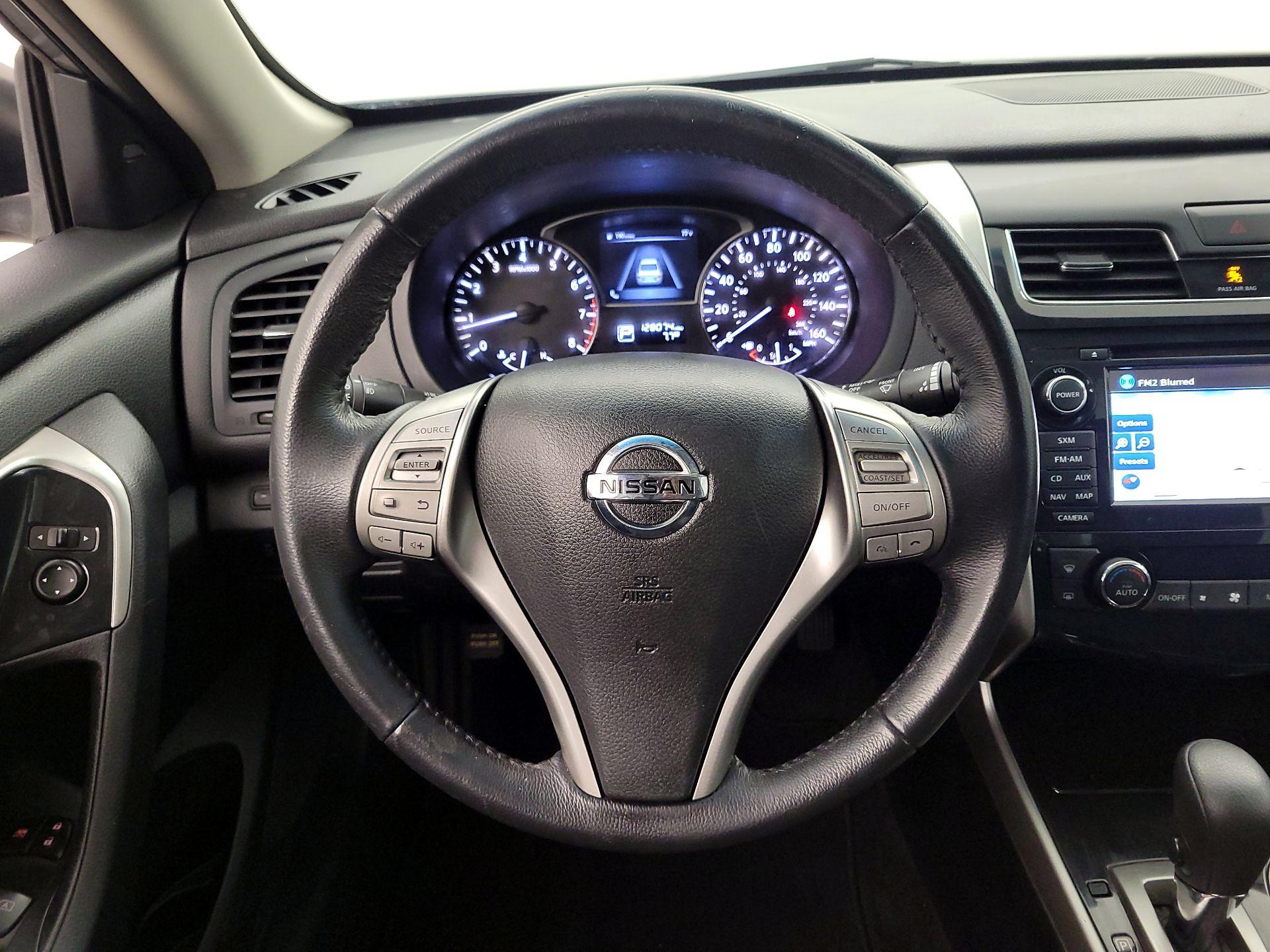 Thumbnail: 2014 Nissan Altima - 10