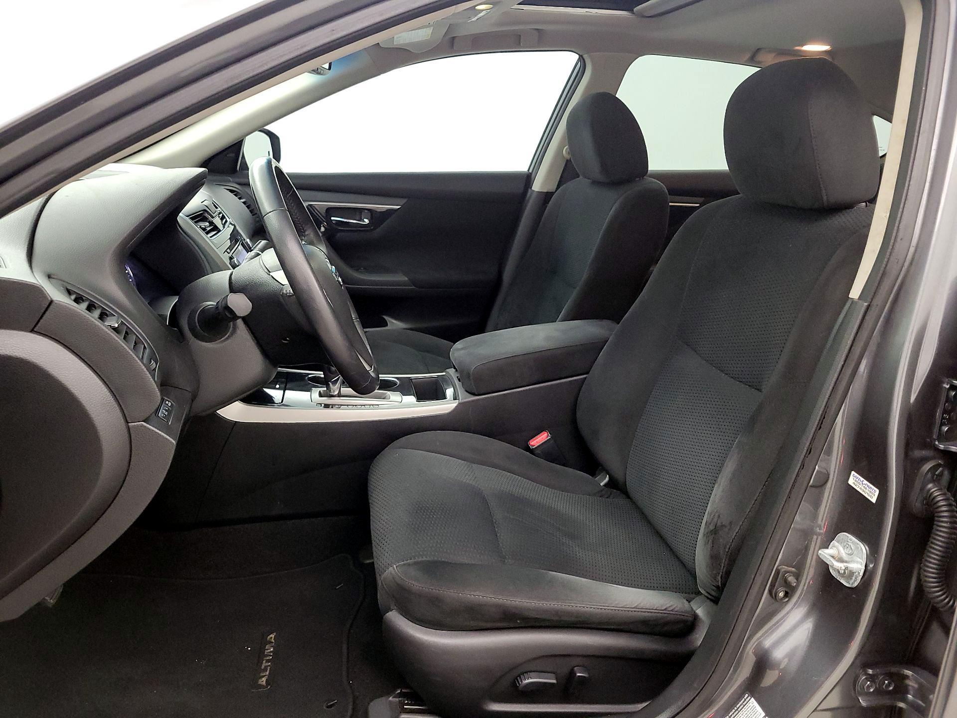 Thumbnail: 2014 Nissan Altima - 11