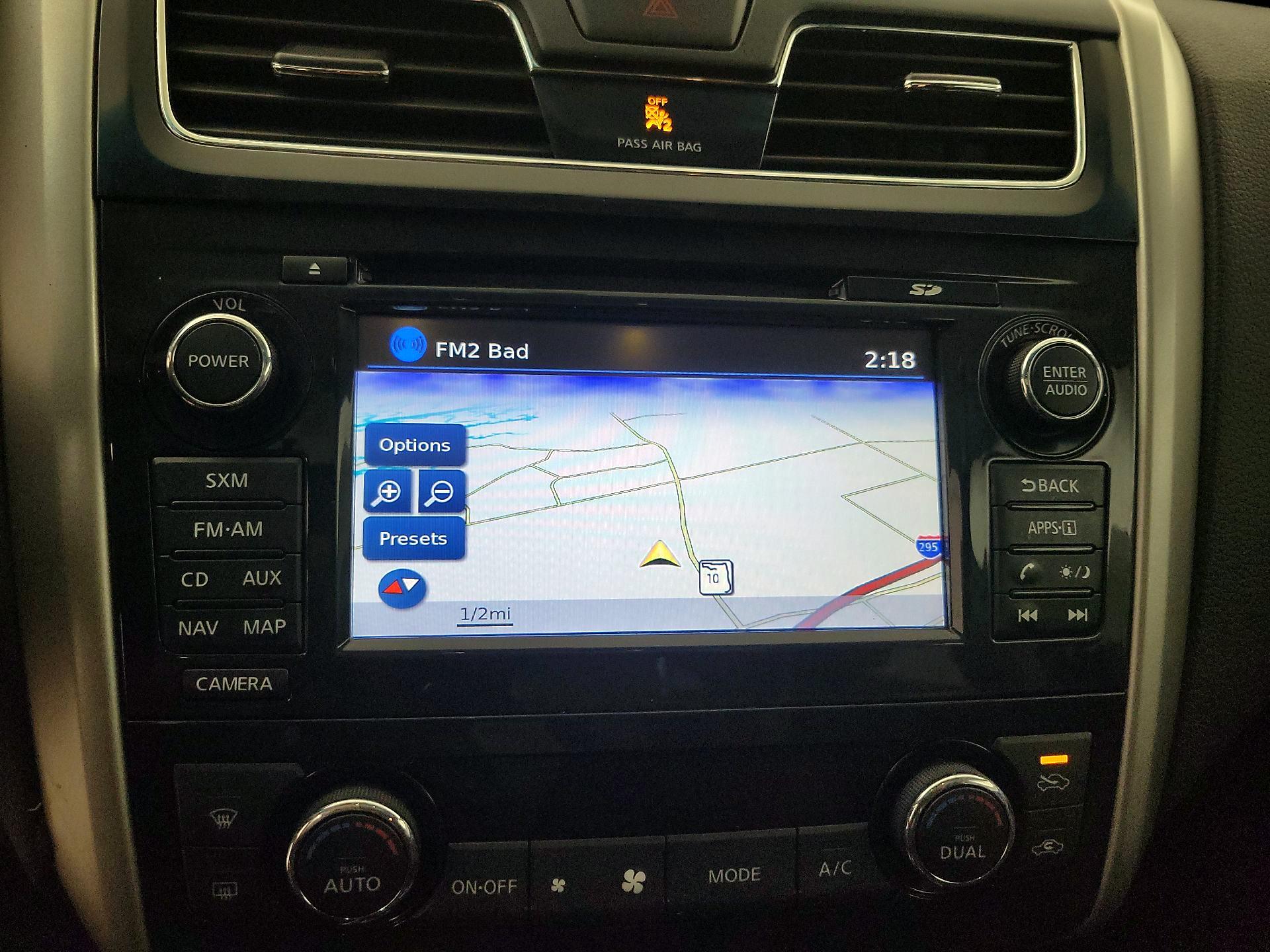 Thumbnail: 2014 Nissan Altima - 14