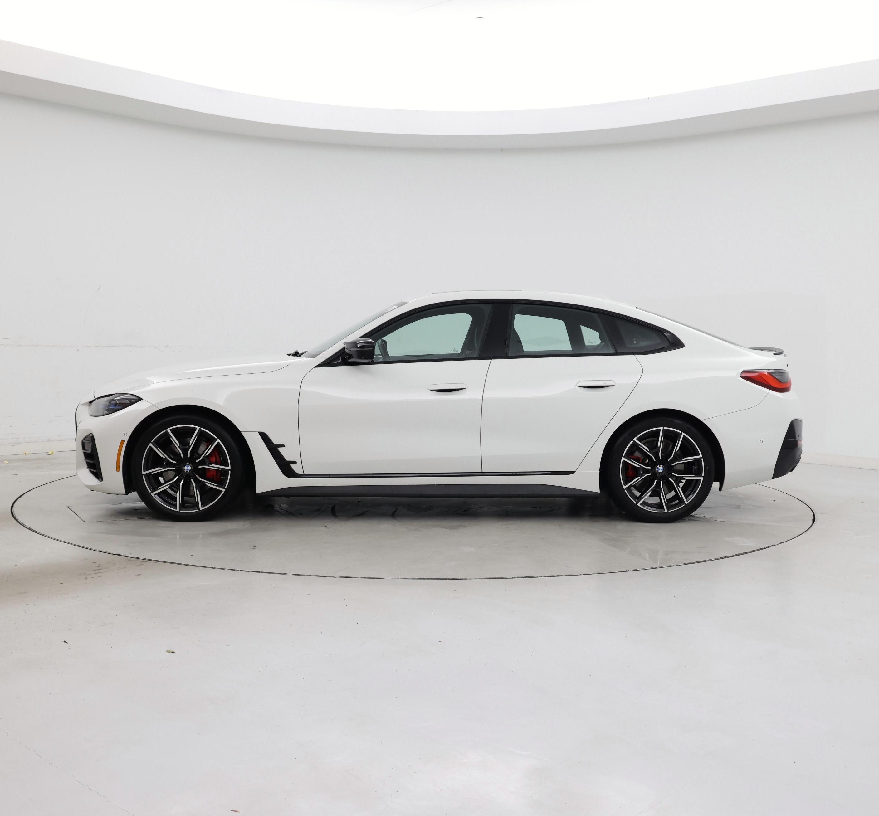 Thumbnail: 2022 BMW 4 Series - 3