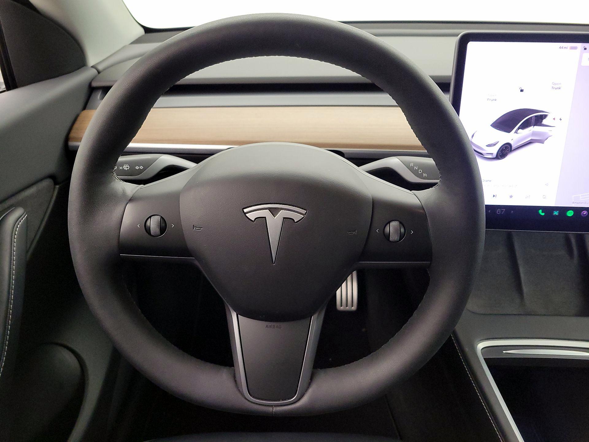 Thumbnail: 2022 Tesla Model Y - 10