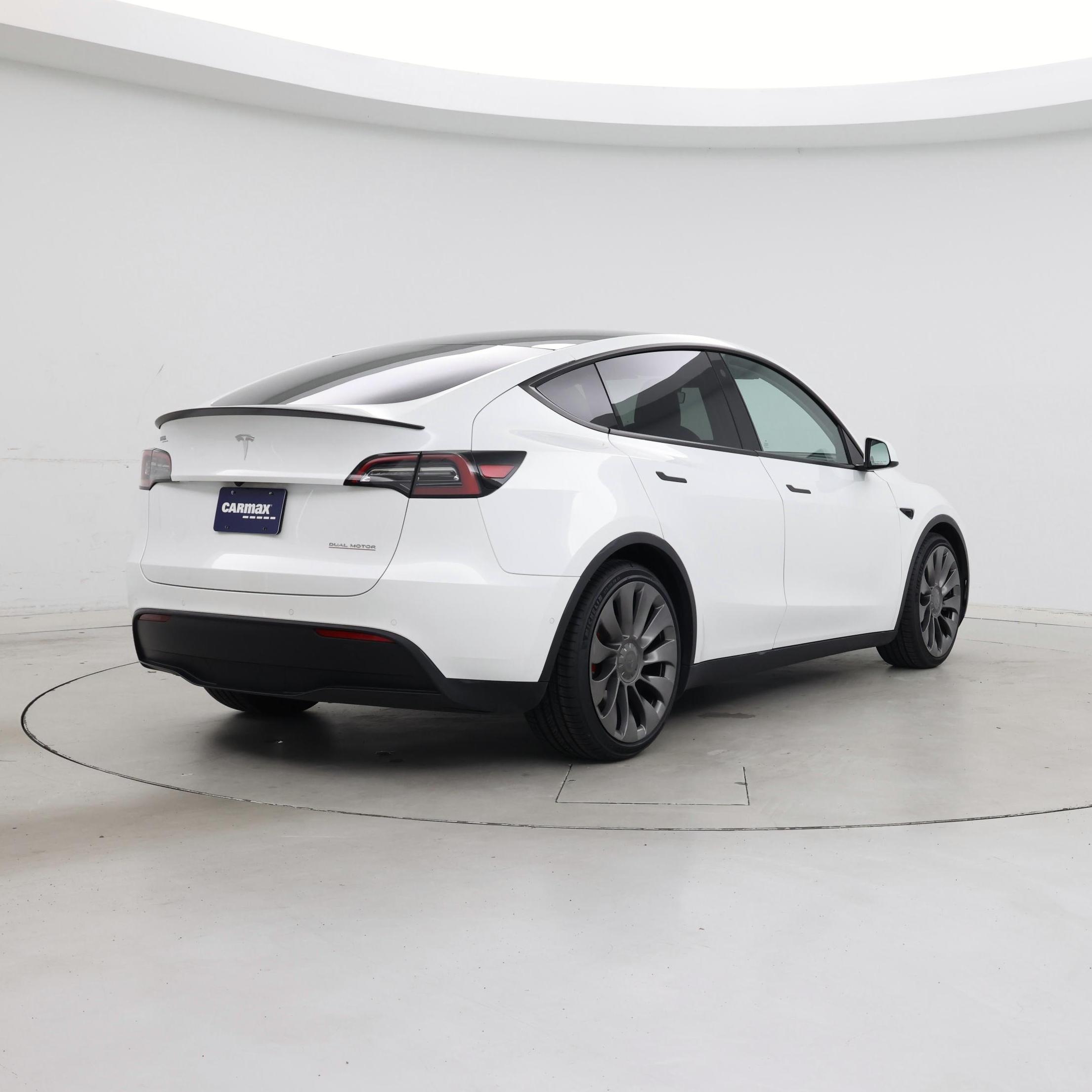 Thumbnail: 2022 Tesla Model Y - 8