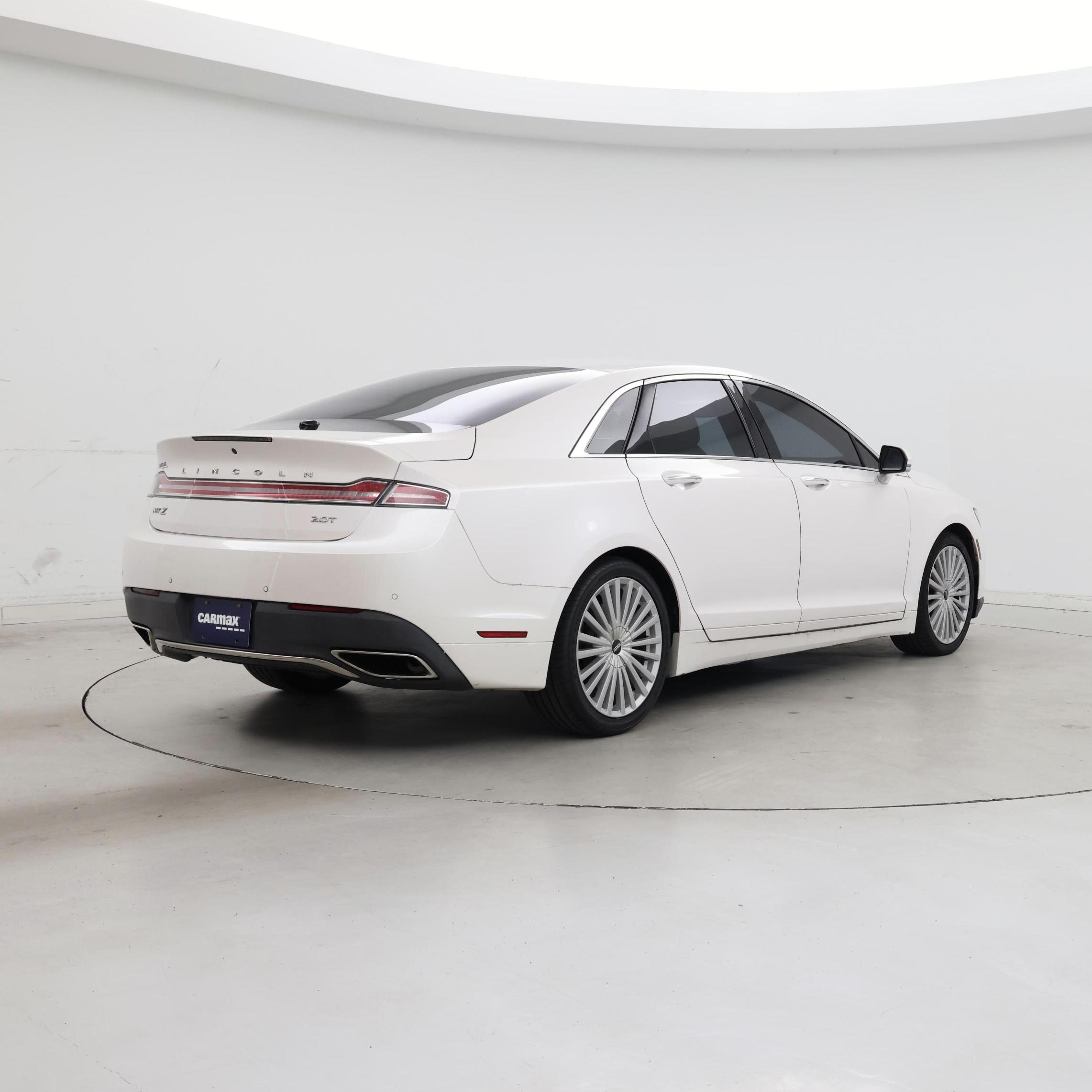 Thumbnail: 2017 Lincoln MKZ - 8