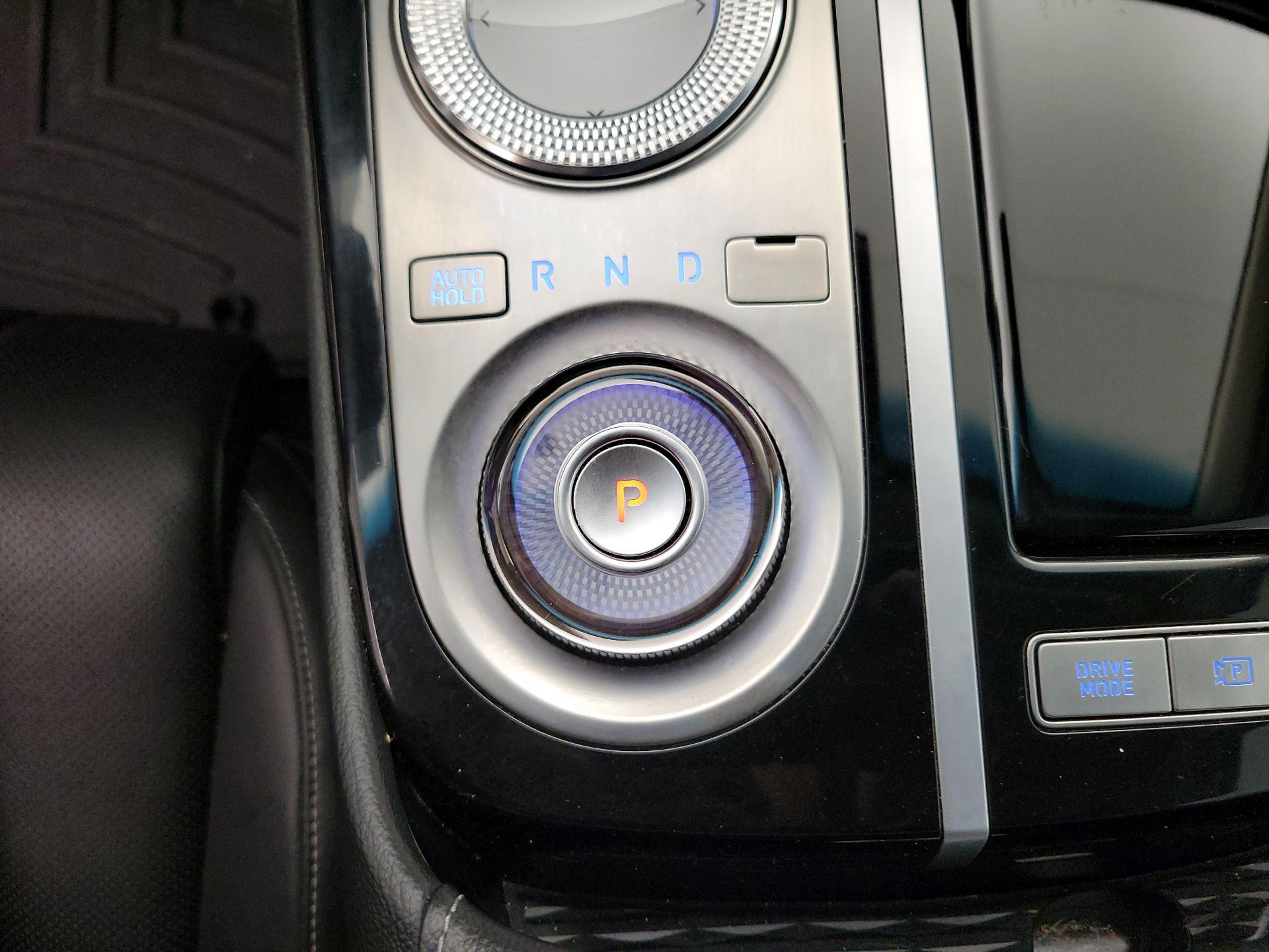 Thumbnail: 2022 Genesis G80 - 18