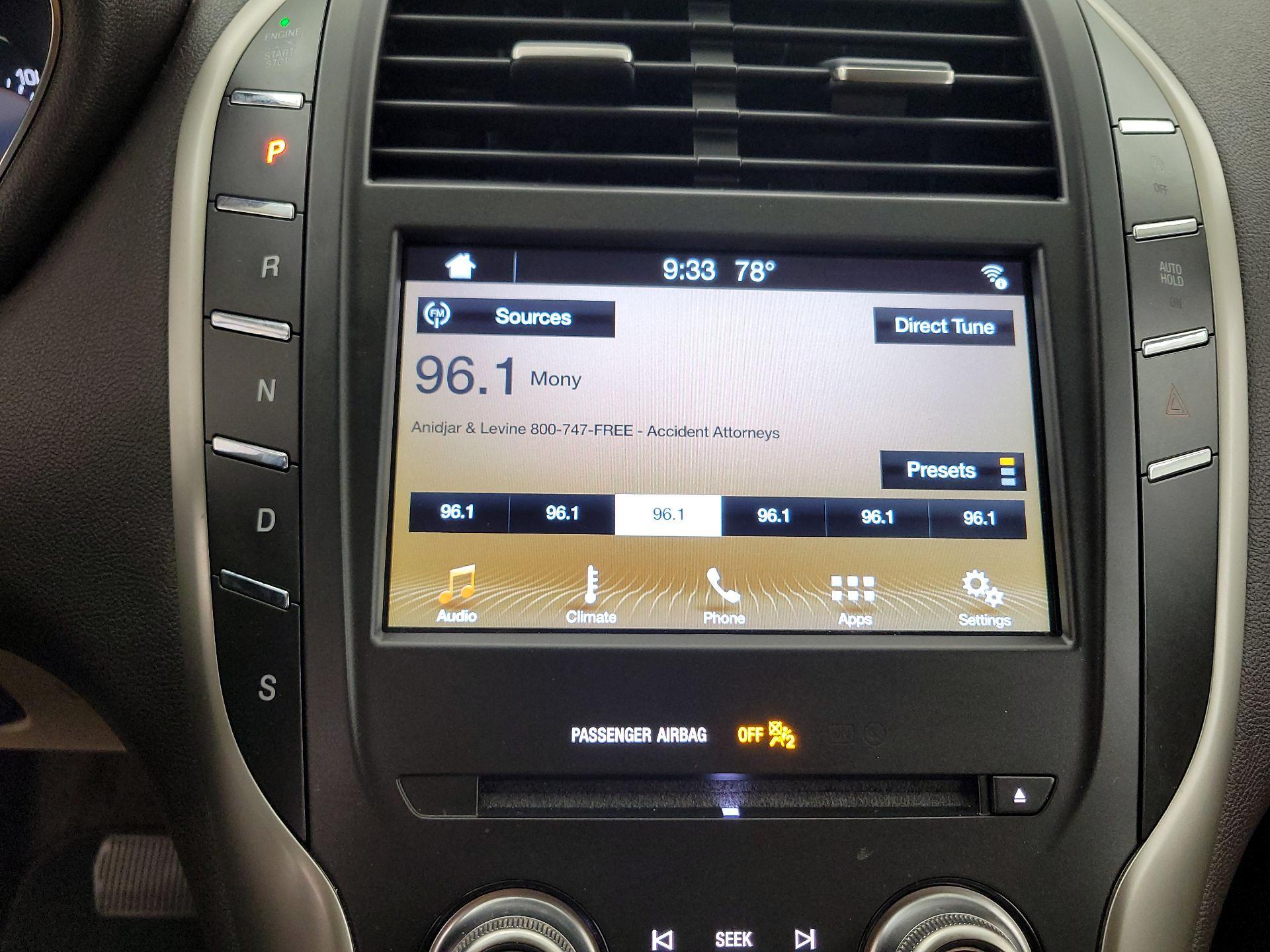 Thumbnail: 2018 Lincoln MKC - 14