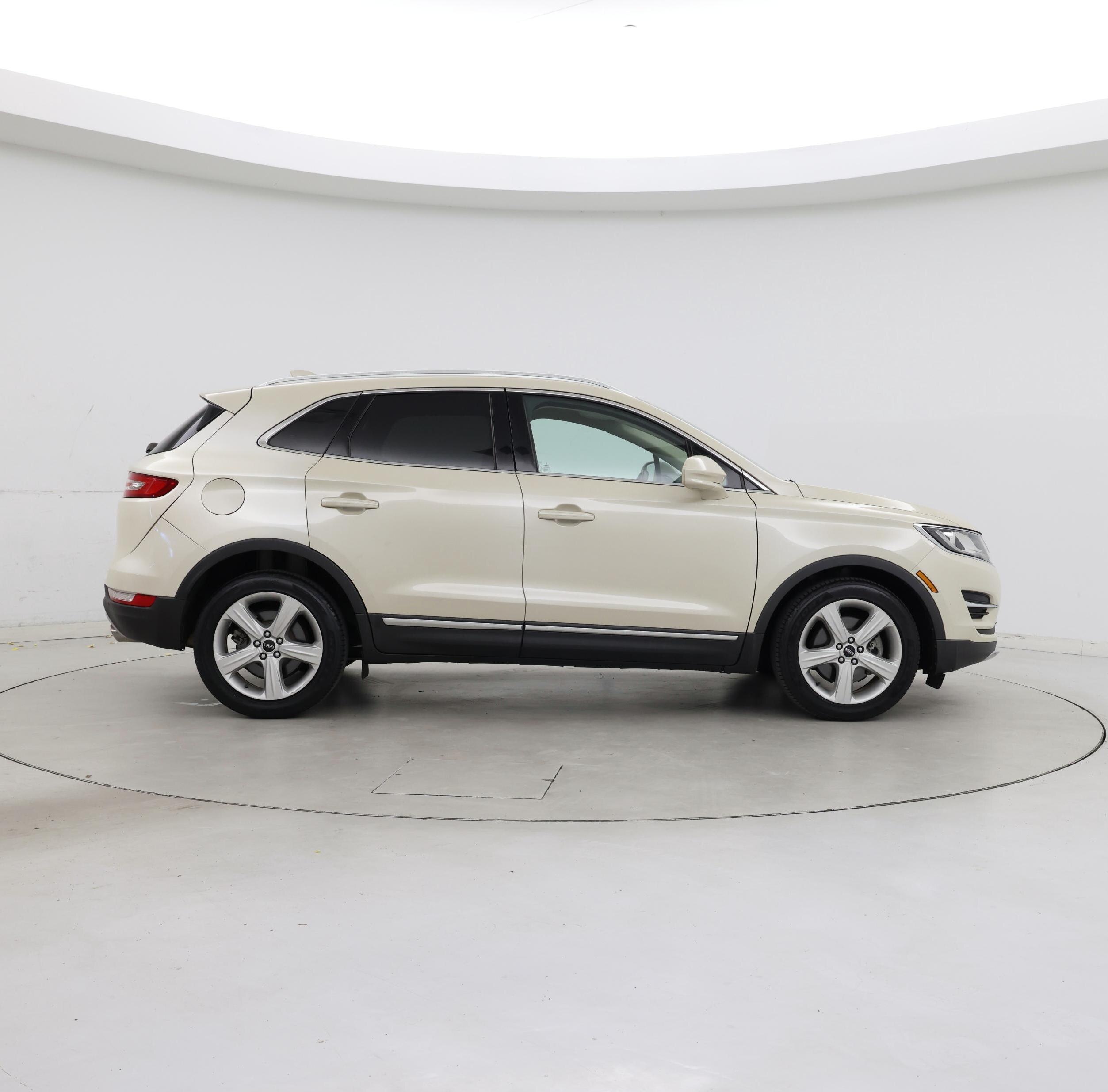 Thumbnail: 2018 Lincoln MKC - 7