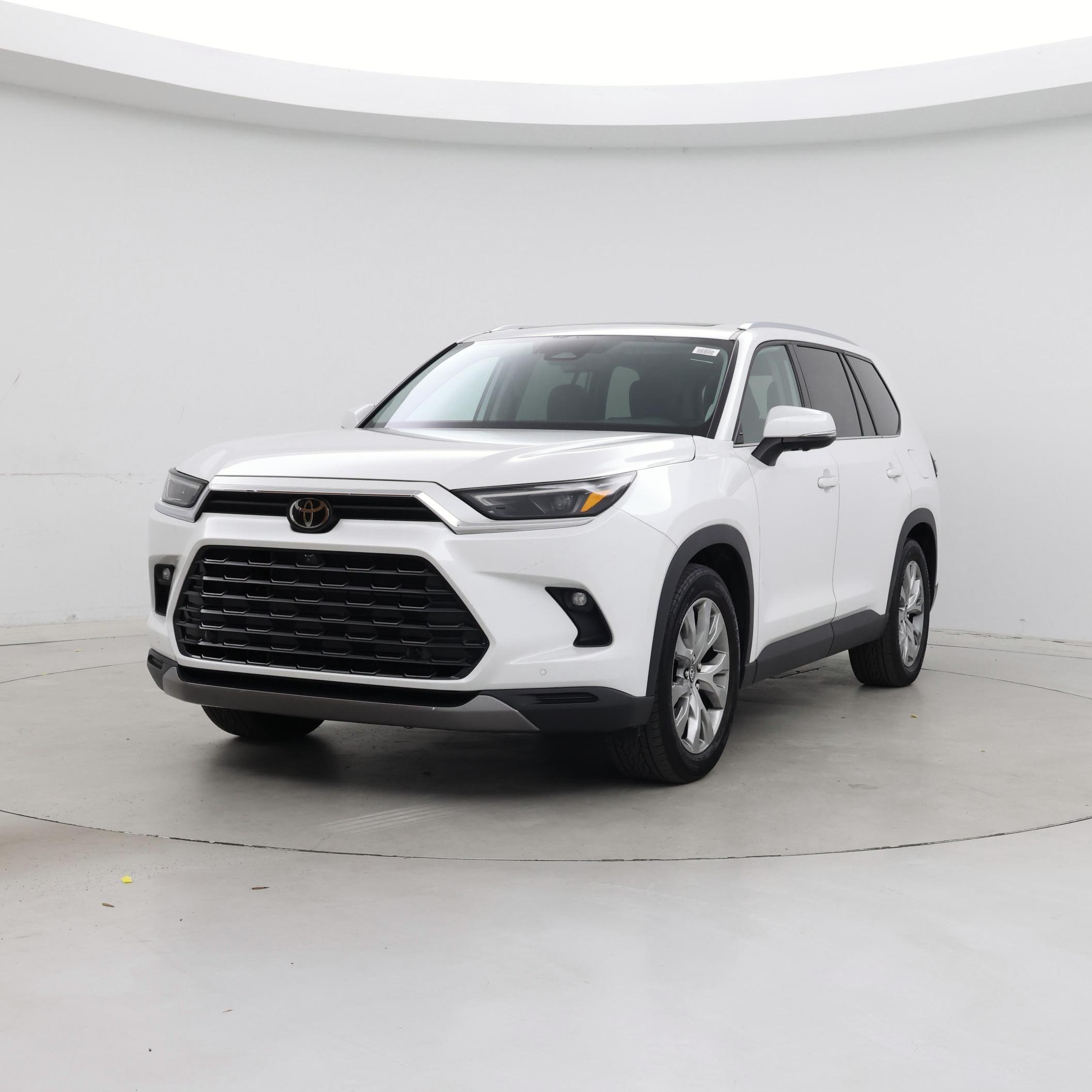 Thumbnail: 2024 Toyota Highlander - 4