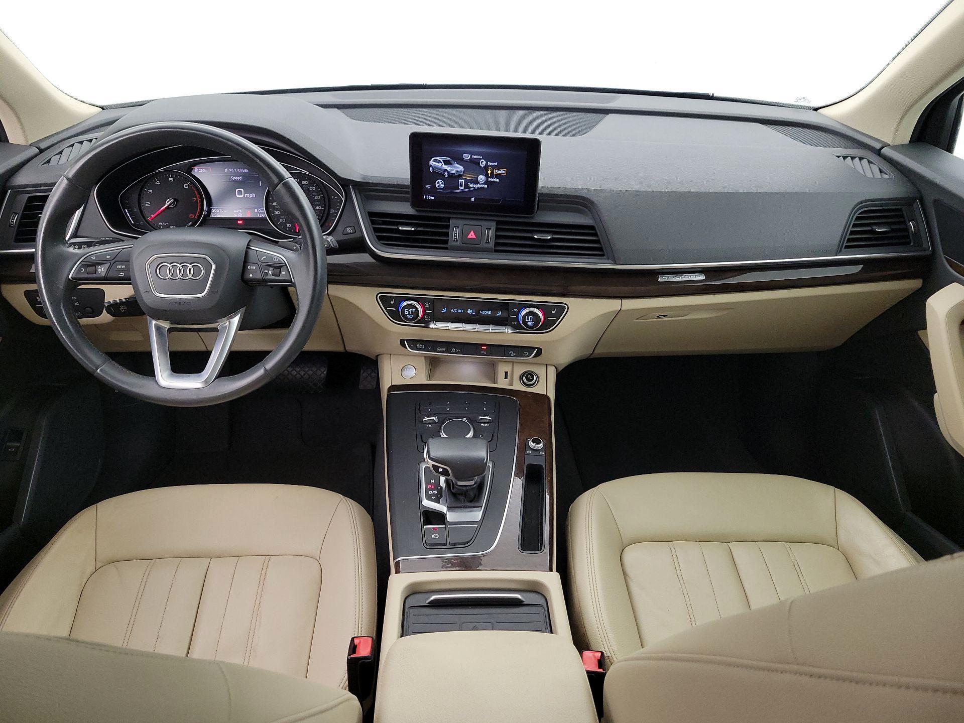 Thumbnail: 2020 Audi Q5 - 9