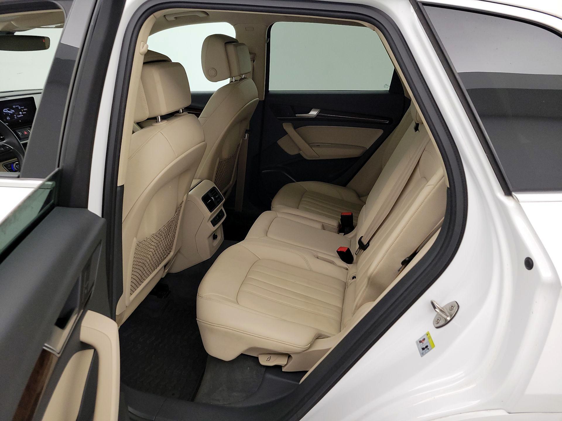 Thumbnail: 2020 Audi Q5 - 20