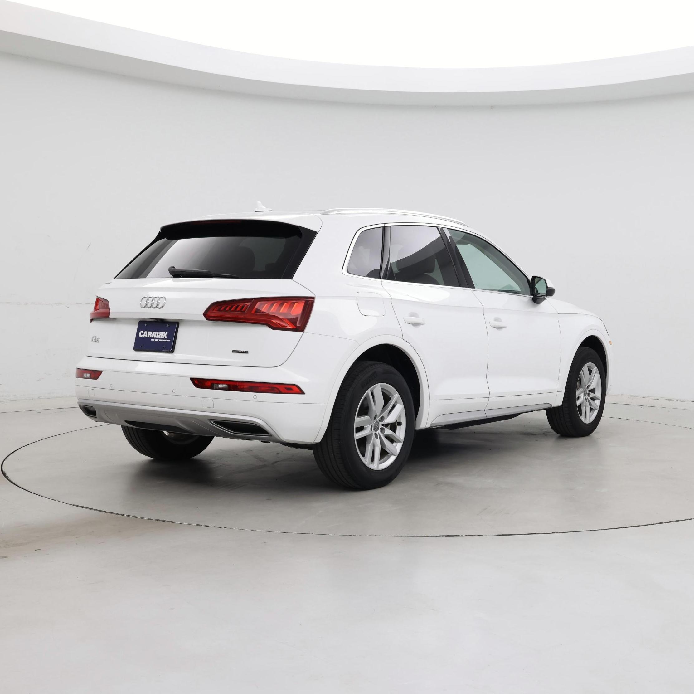 Thumbnail: 2020 Audi Q5 - 8