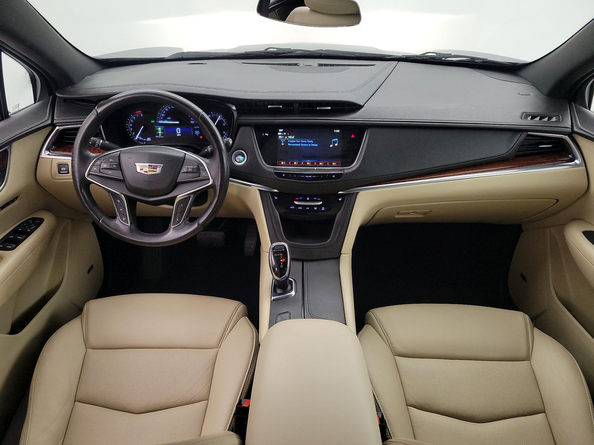 Thumbnail: 2018 Cadillac XT5 - 9