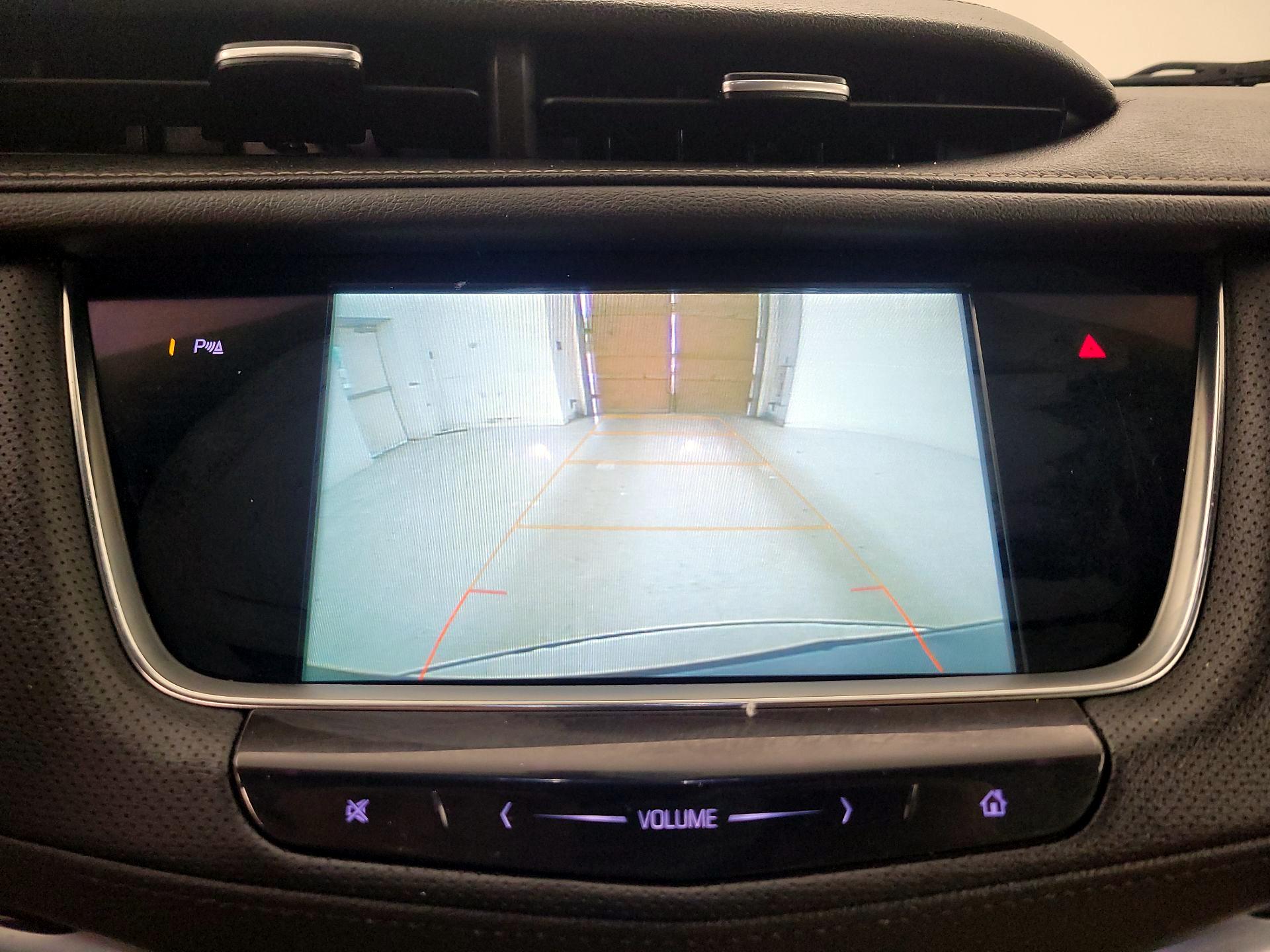 Thumbnail: 2018 Cadillac XT5 - 14