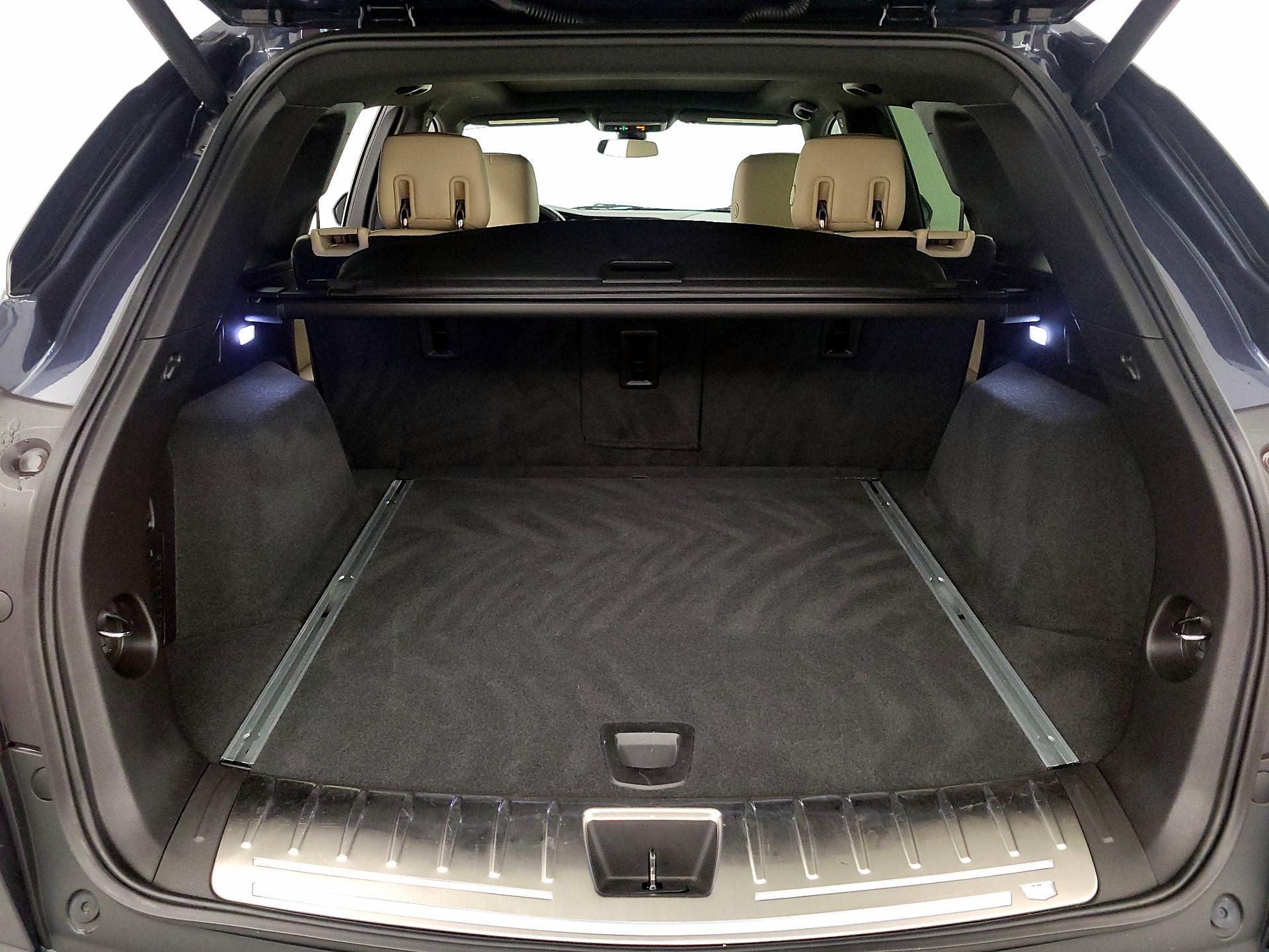 Thumbnail: 2018 Cadillac XT5 - 20