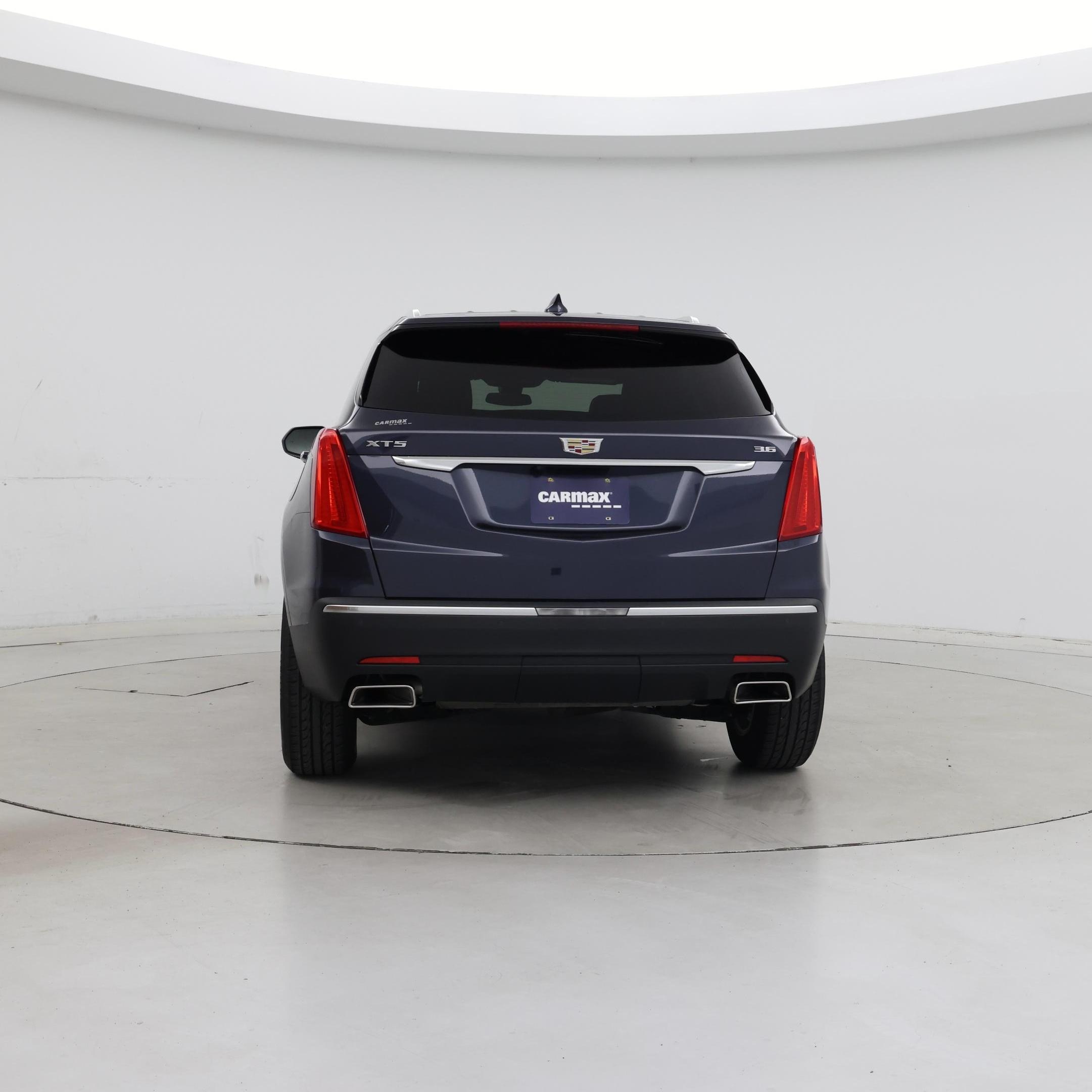 Thumbnail: 2018 Cadillac XT5 - 6
