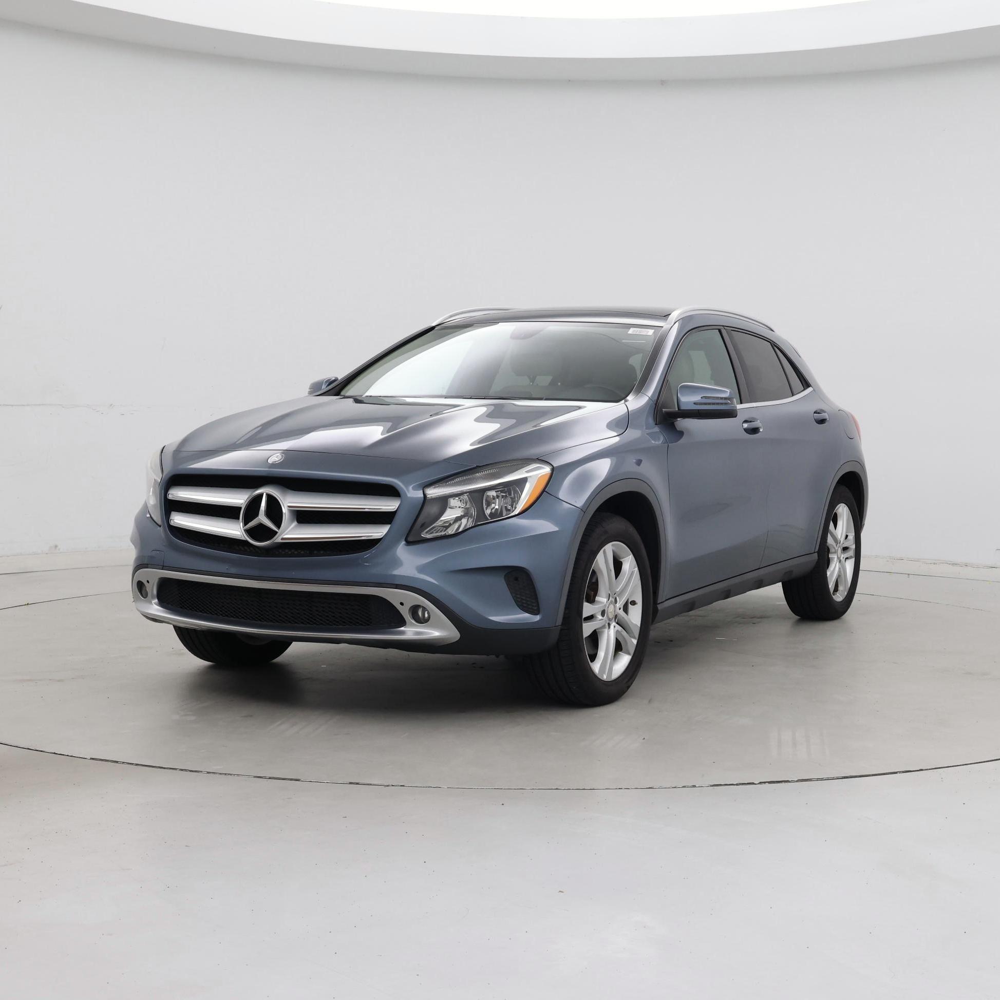 Thumbnail: 2015 Mercedes-Benz GLA - 4
