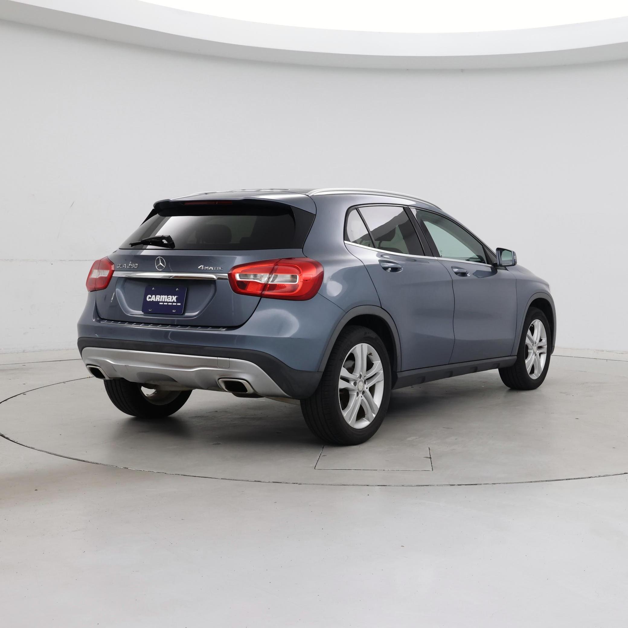 Thumbnail: 2015 Mercedes-Benz GLA - 8