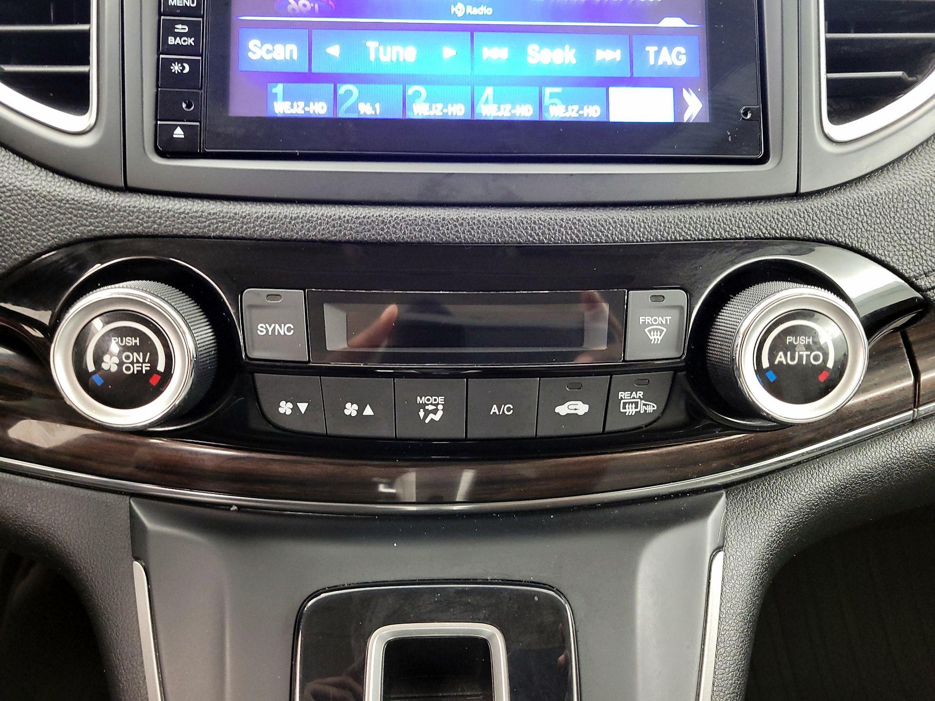 Thumbnail: 2015 Honda CR-V - 16