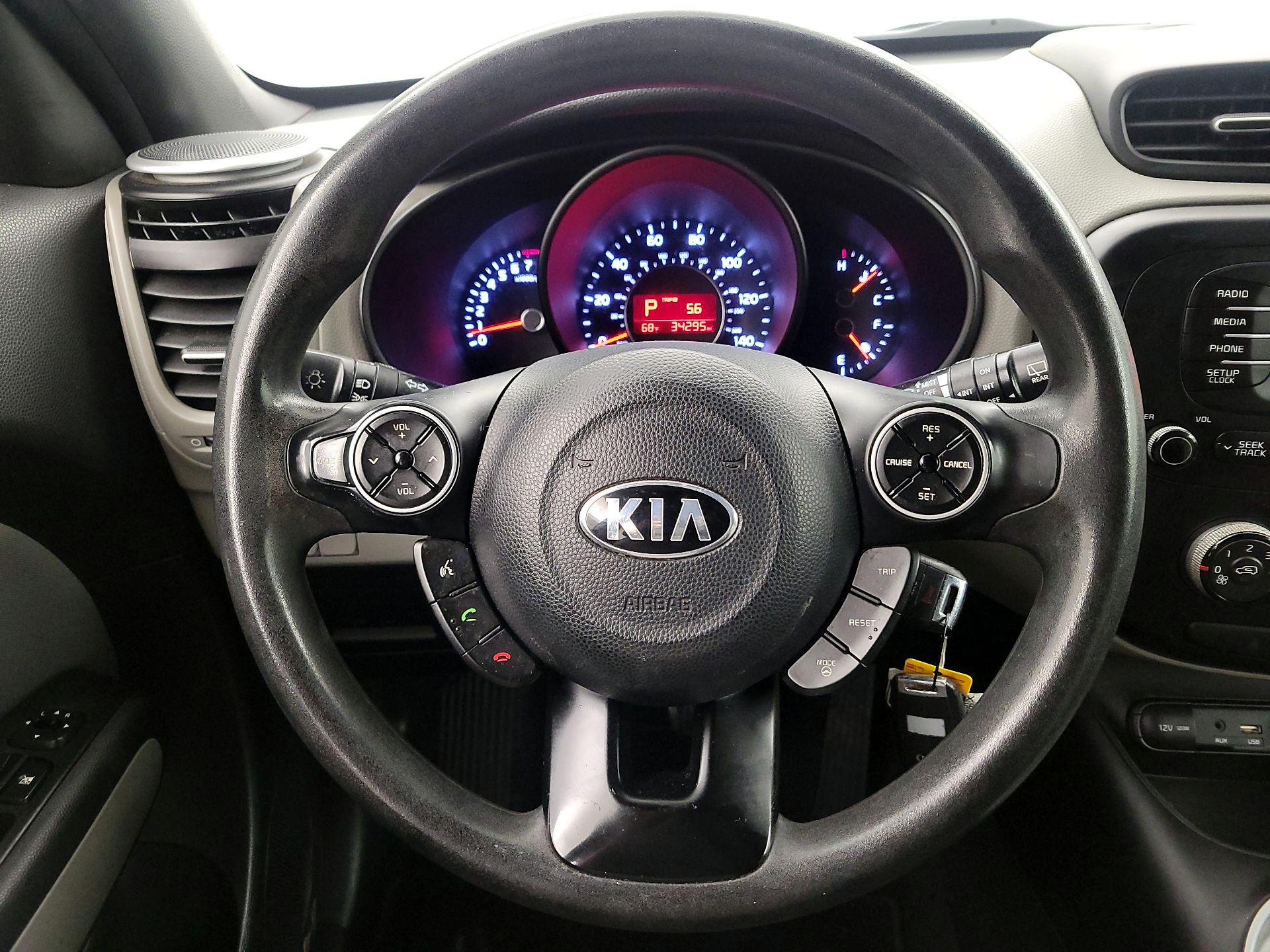 Thumbnail: 2016 Kia Soul - 10