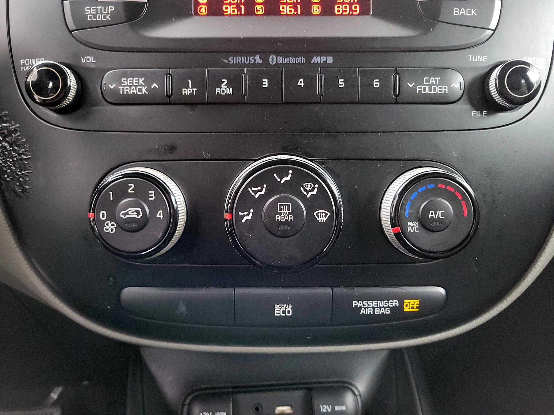 Thumbnail: 2016 Kia Soul - 15