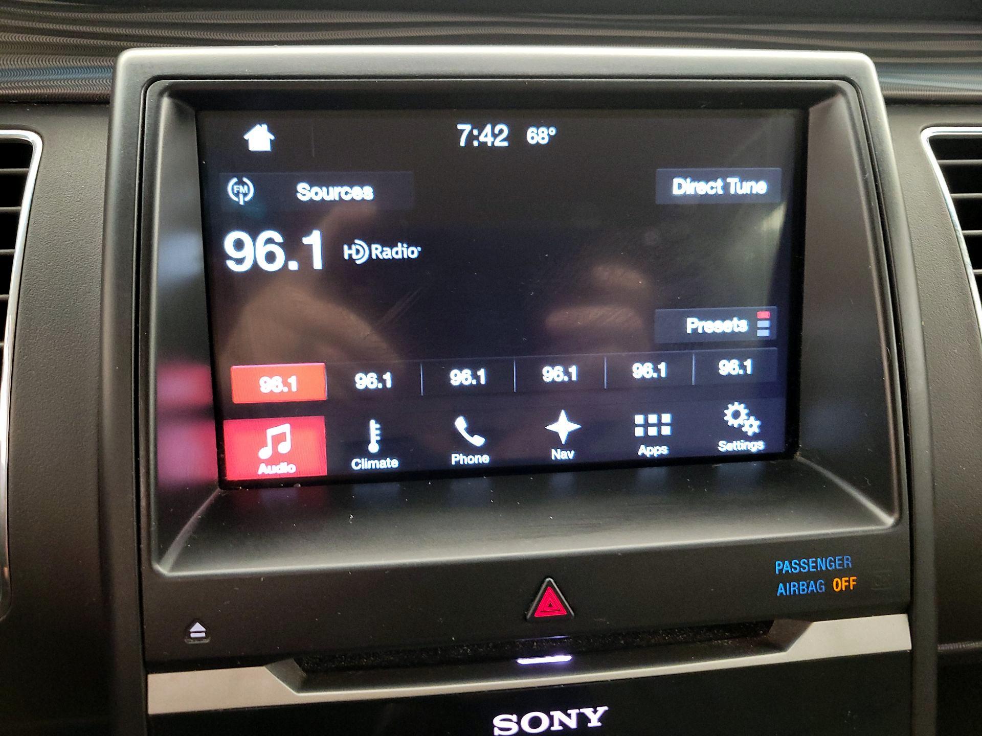 Thumbnail: 2016 Ford Flex - 15