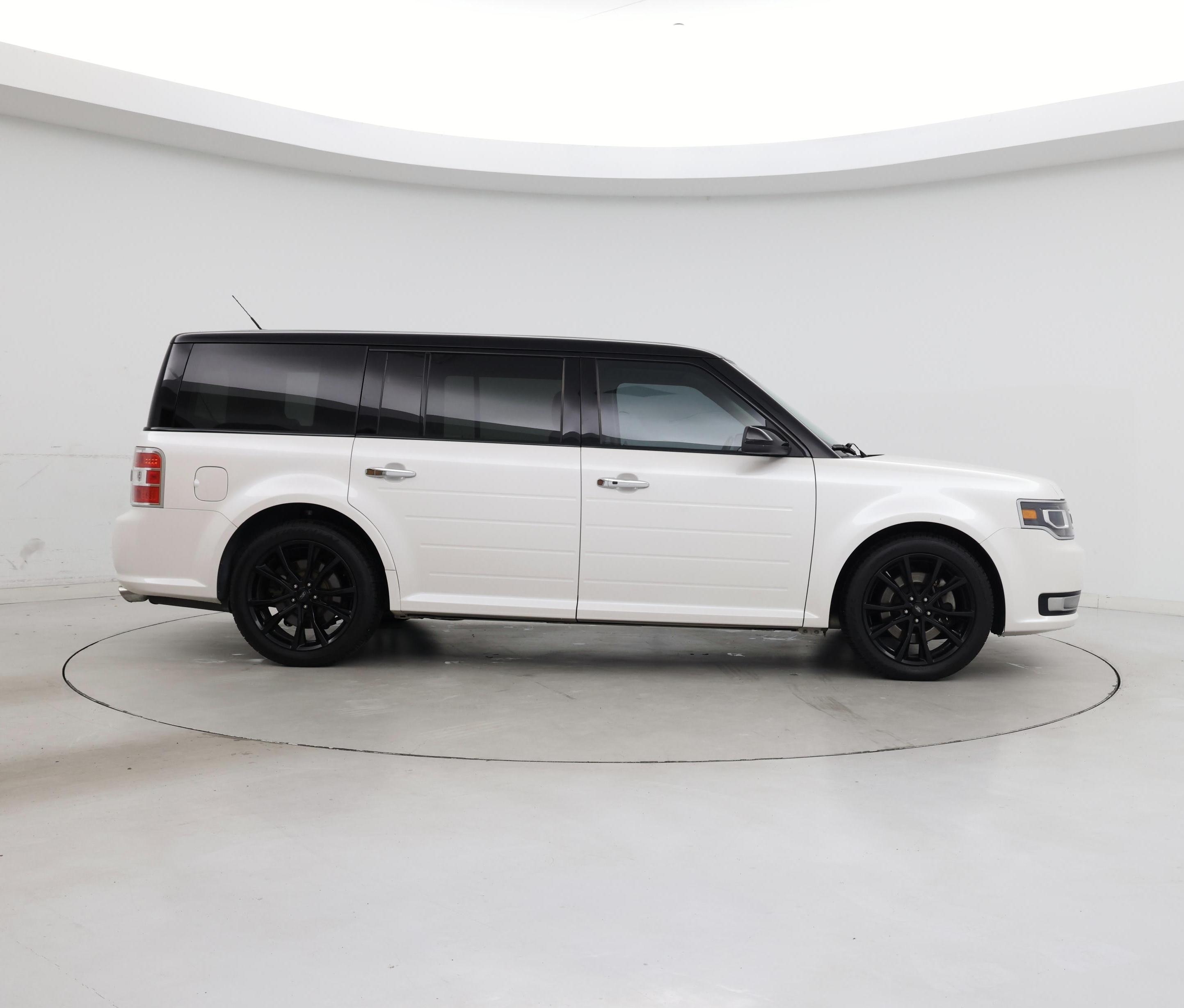 Thumbnail: 2016 Ford Flex - 7