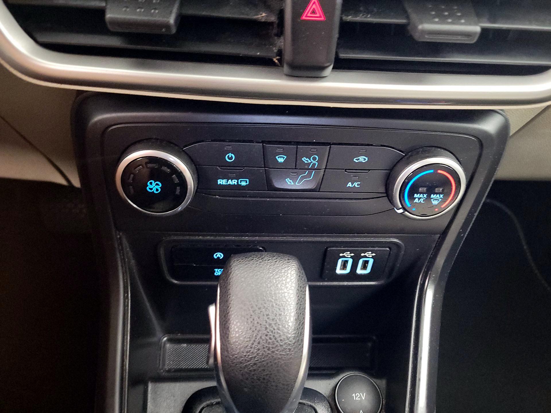 Thumbnail: 2020 Ford EcoSport - 16