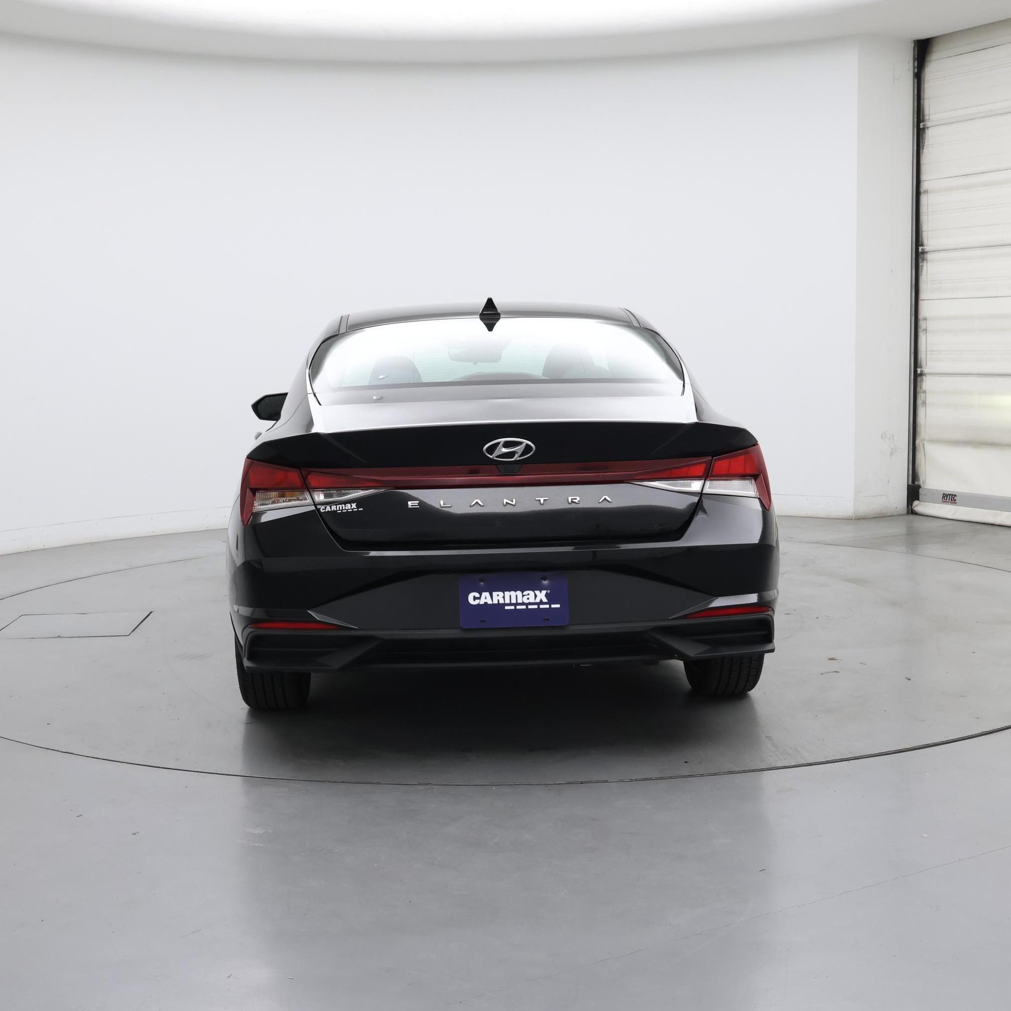 Thumbnail: 2023 Hyundai Elantra - 6