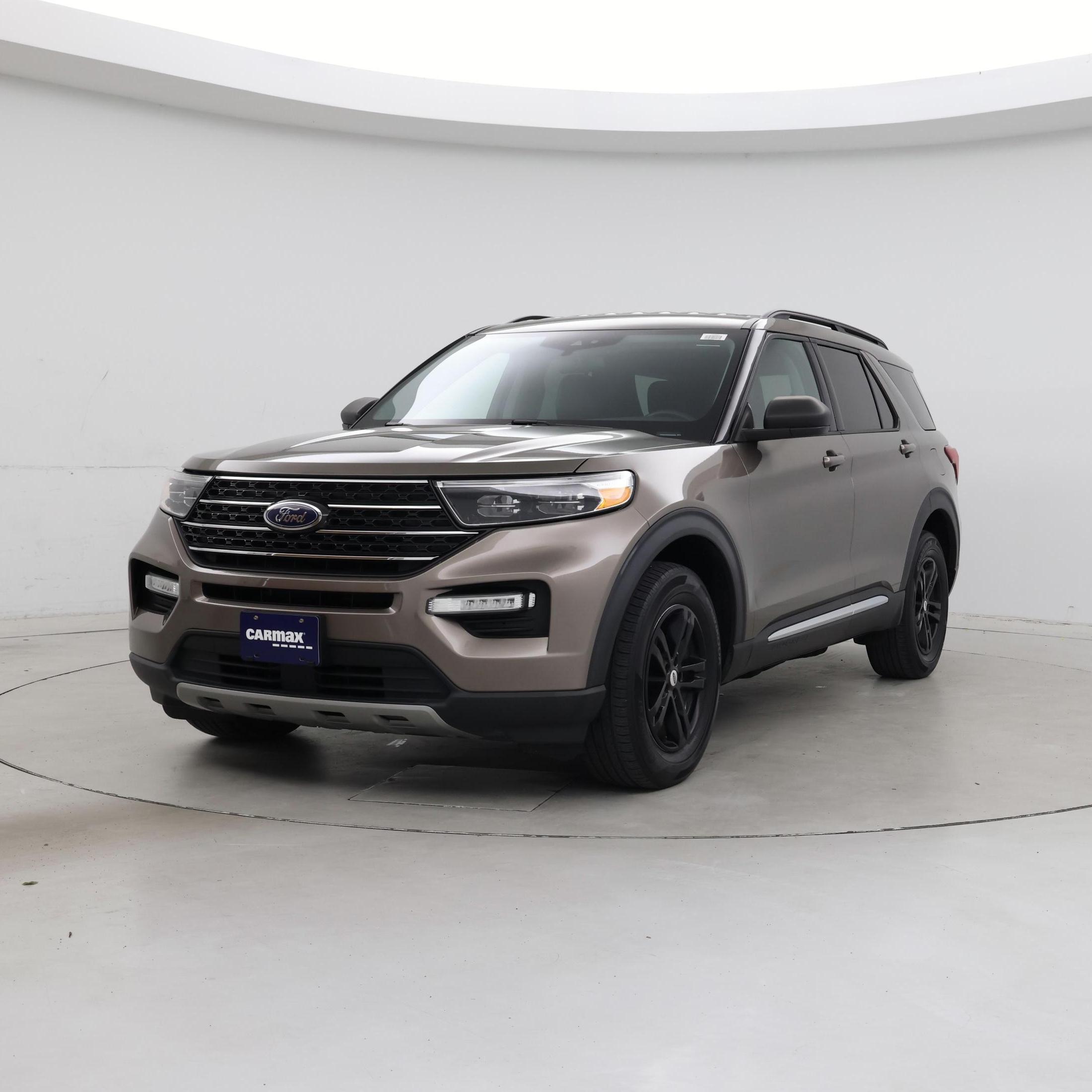 Thumbnail: 2021 Ford Explorer - 4