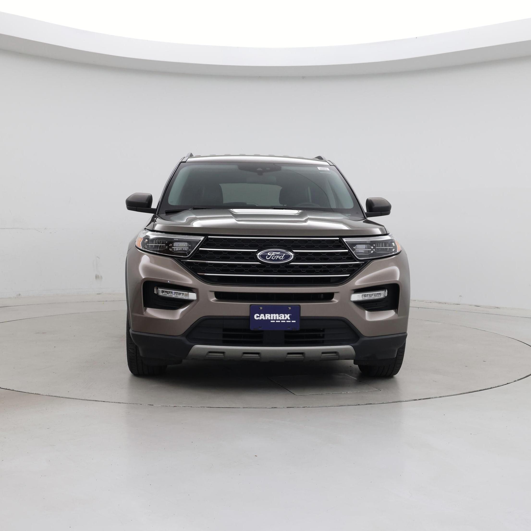 Thumbnail: 2021 Ford Explorer - 5