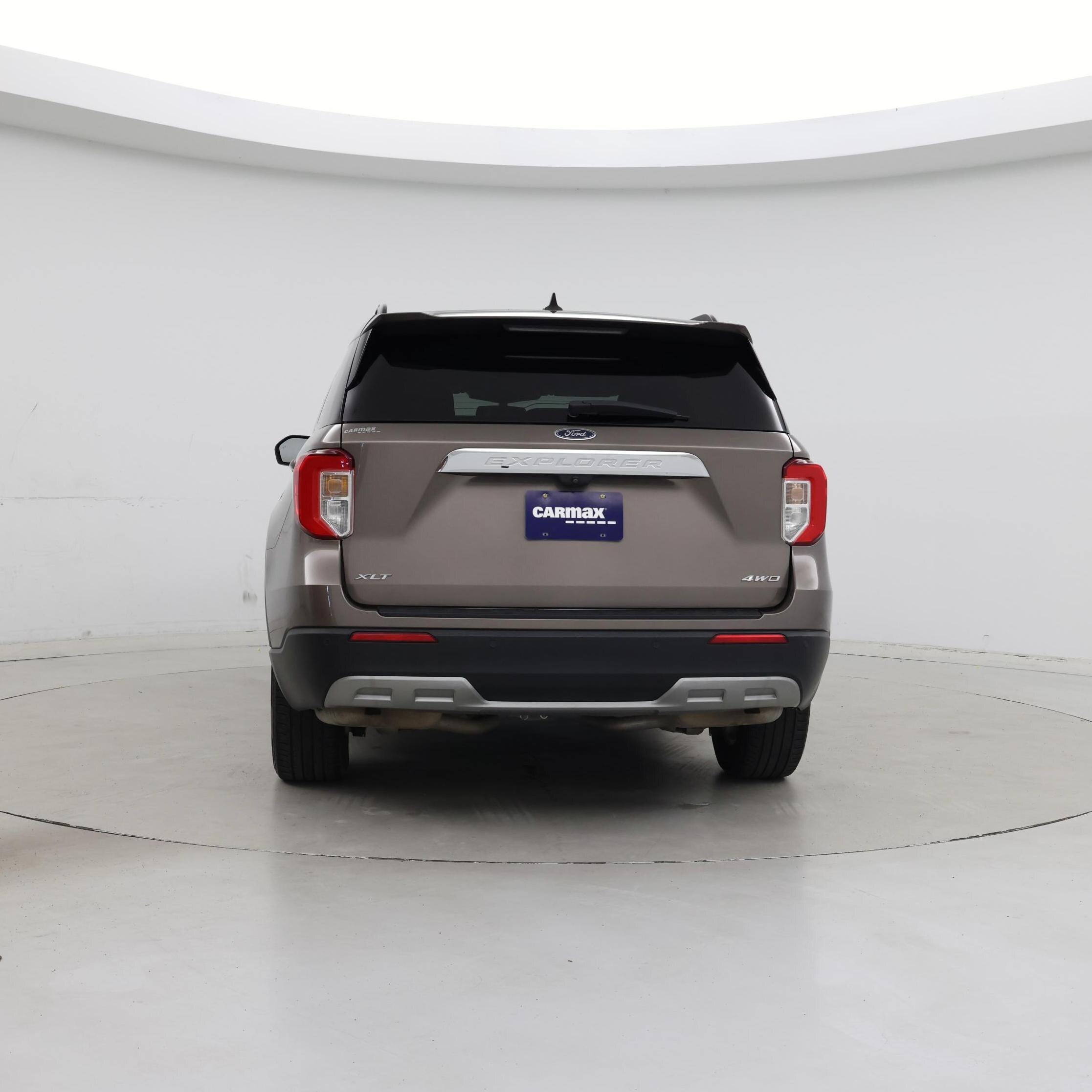 Thumbnail: 2021 Ford Explorer - 6