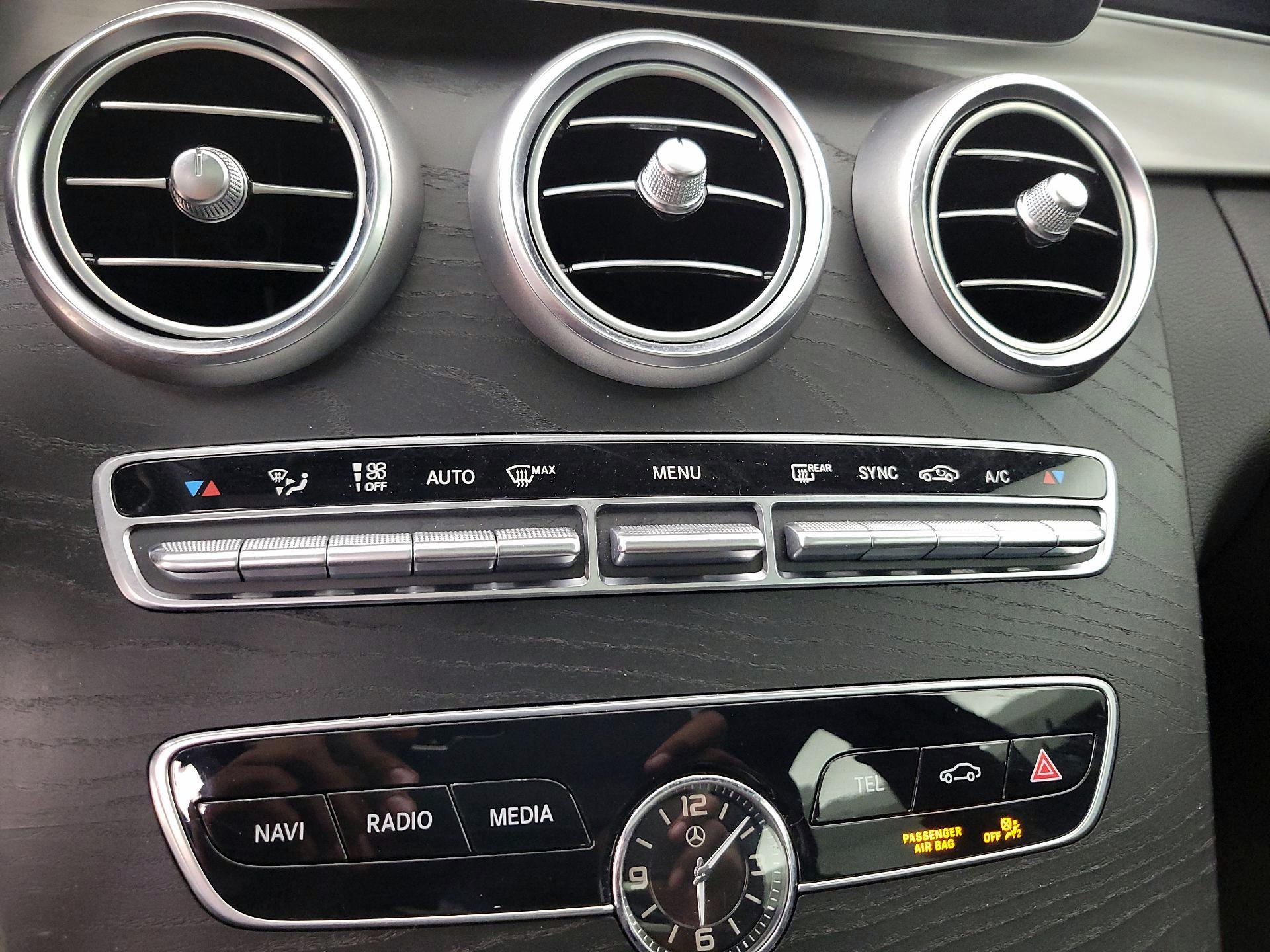 Thumbnail: 2021 Mercedes-Benz C-Class - 16