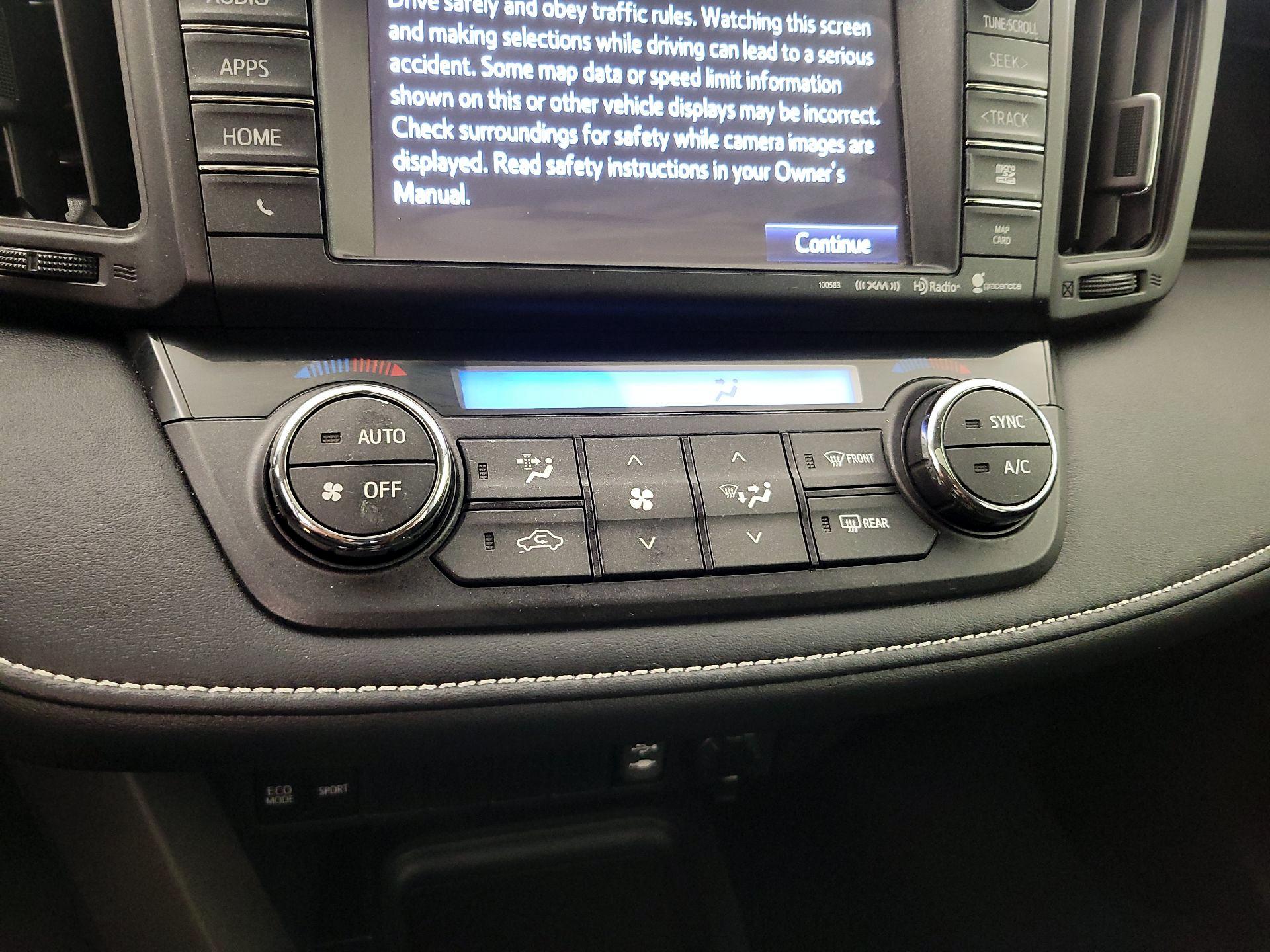 Thumbnail: 2016 Toyota RAV4 - 17