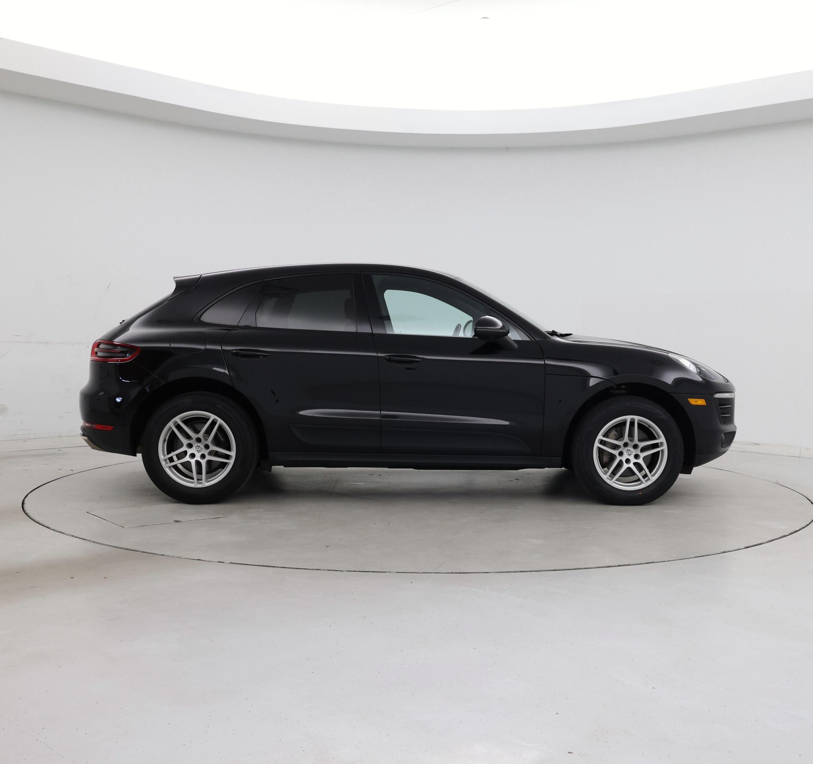 Thumbnail: 2018 Porsche Macan - 7