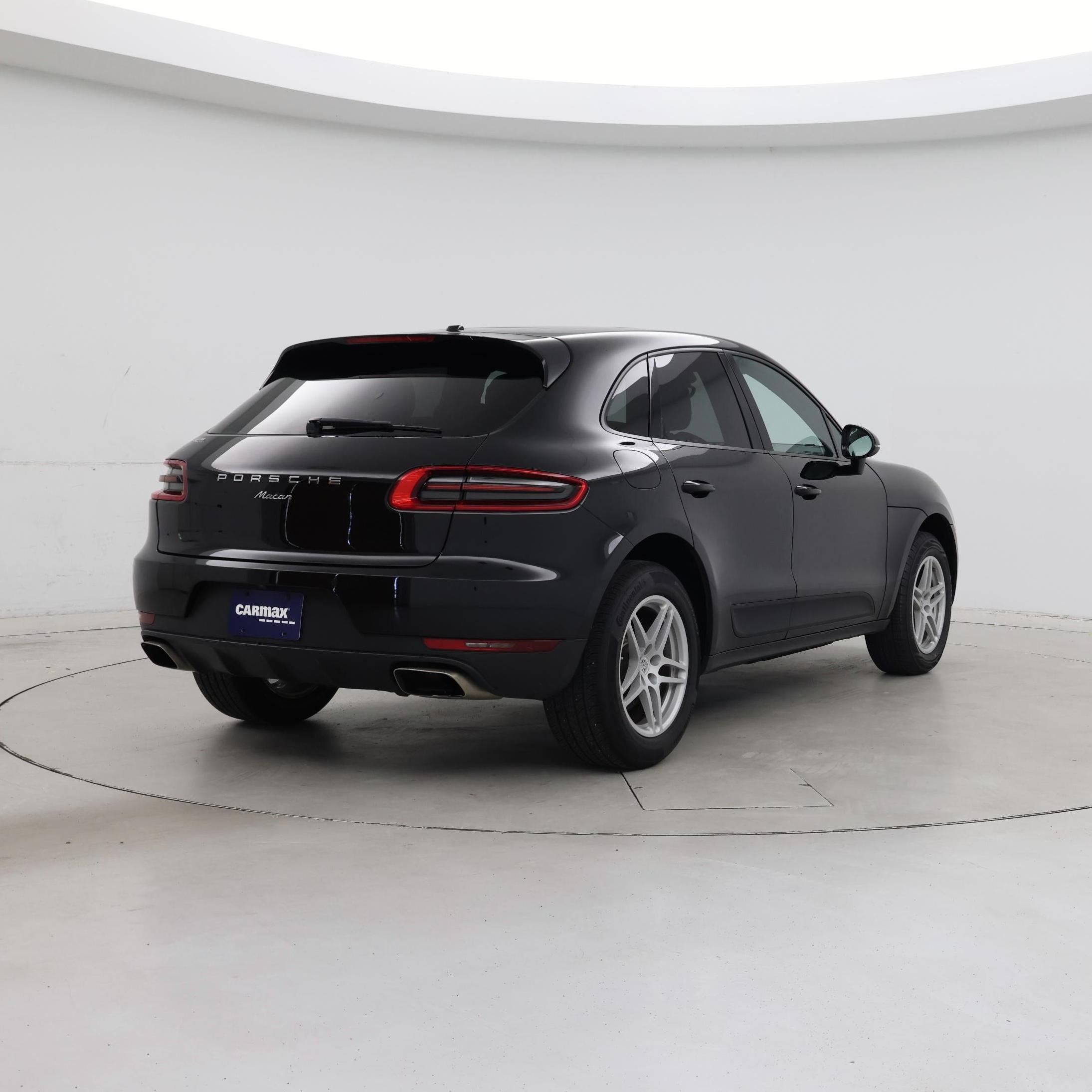 Thumbnail: 2018 Porsche Macan - 8