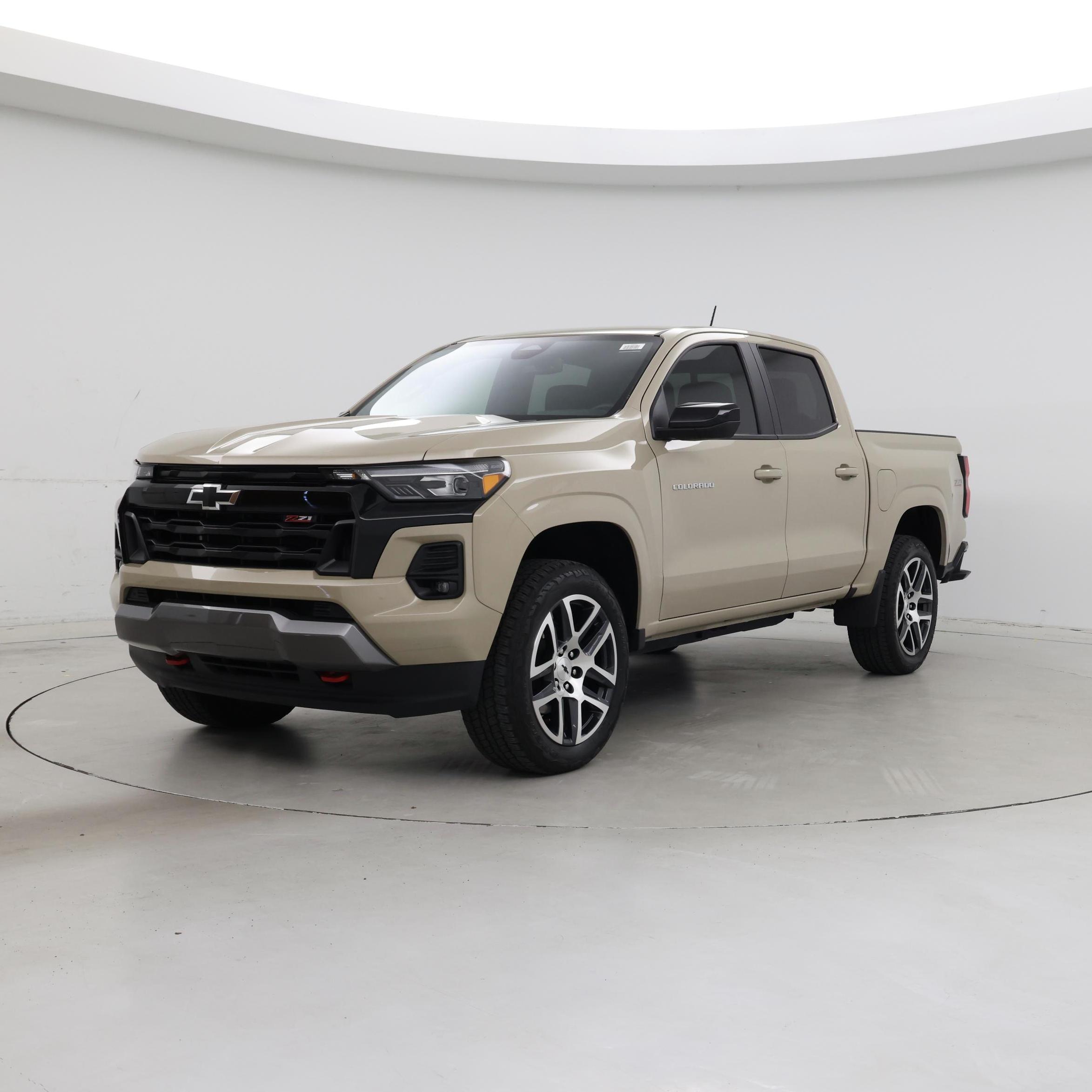 Thumbnail: 2024 Chevrolet Colorado - 4