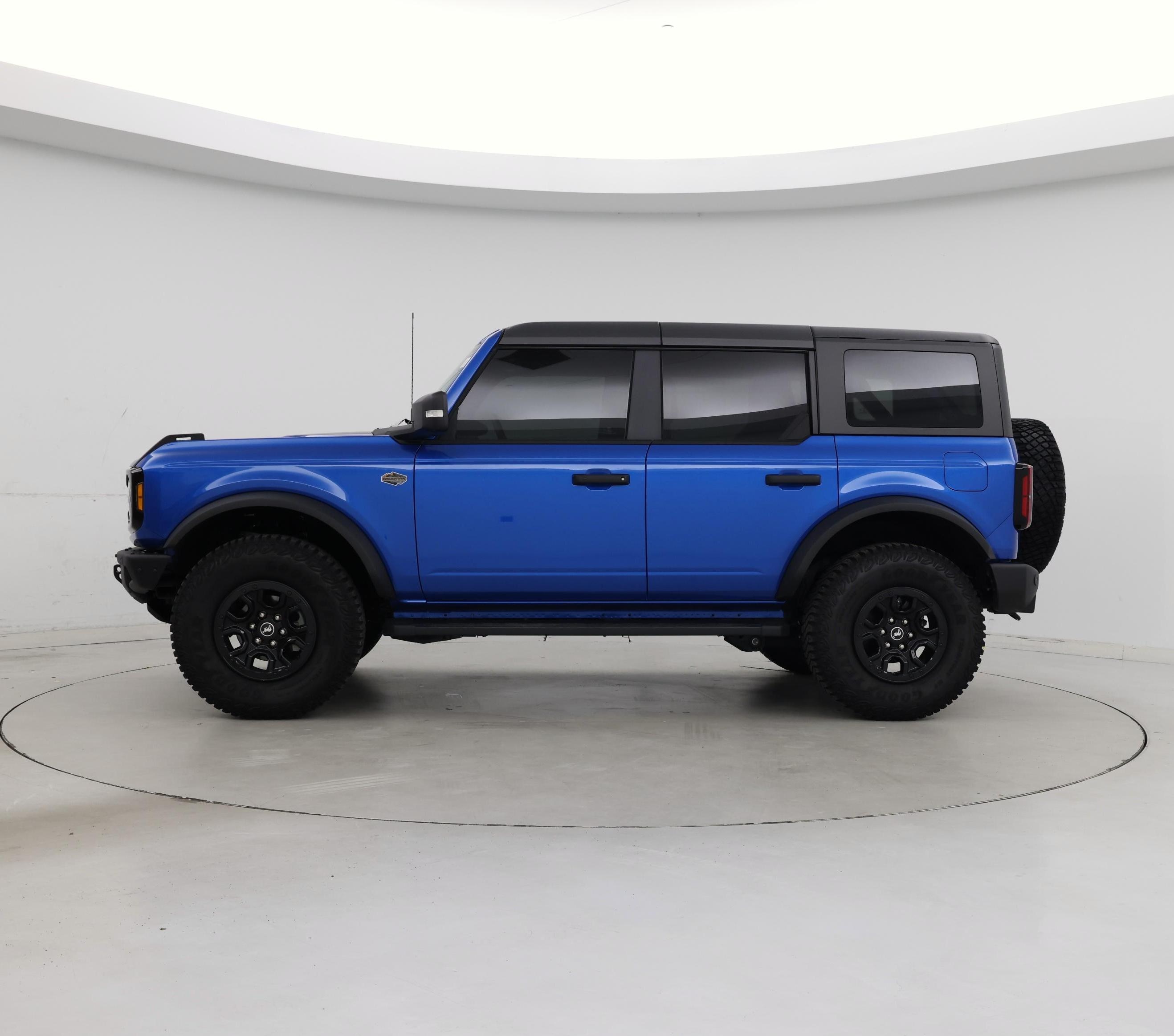Thumbnail: 2024 Ford Bronco - 3