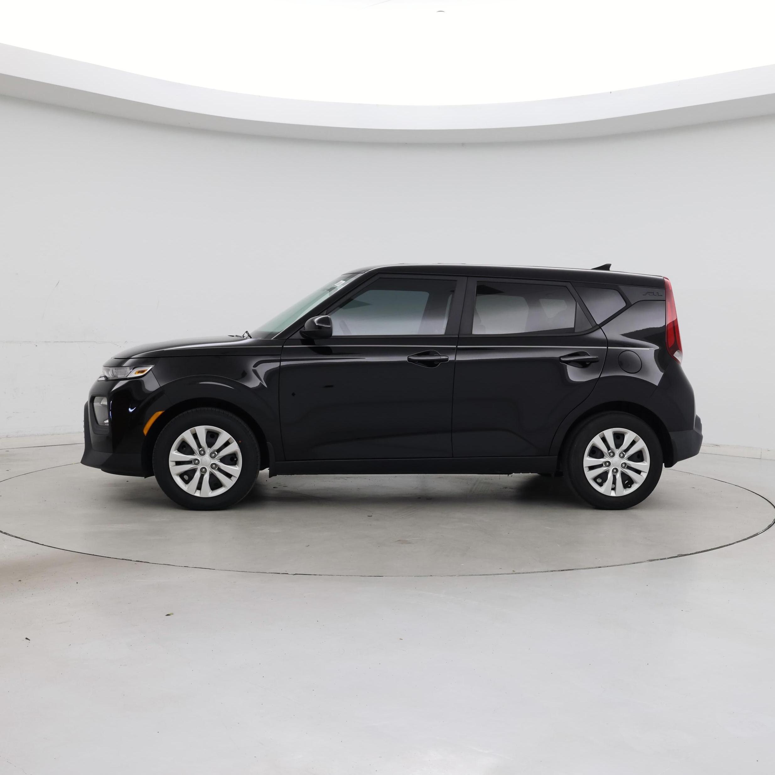 Thumbnail: 2022 Kia Soul - 3