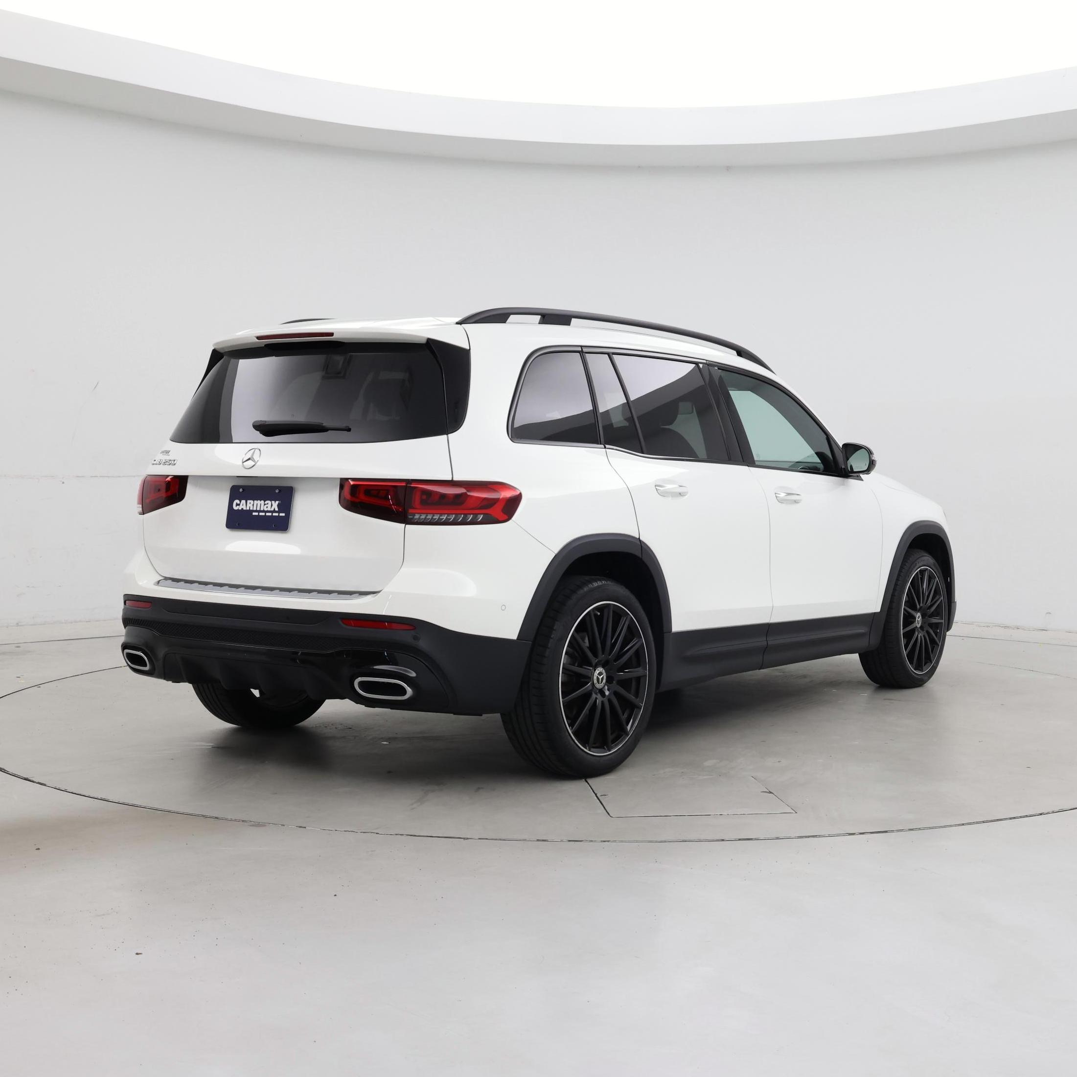 Thumbnail: 2023 Mercedes-Benz GLB - 8