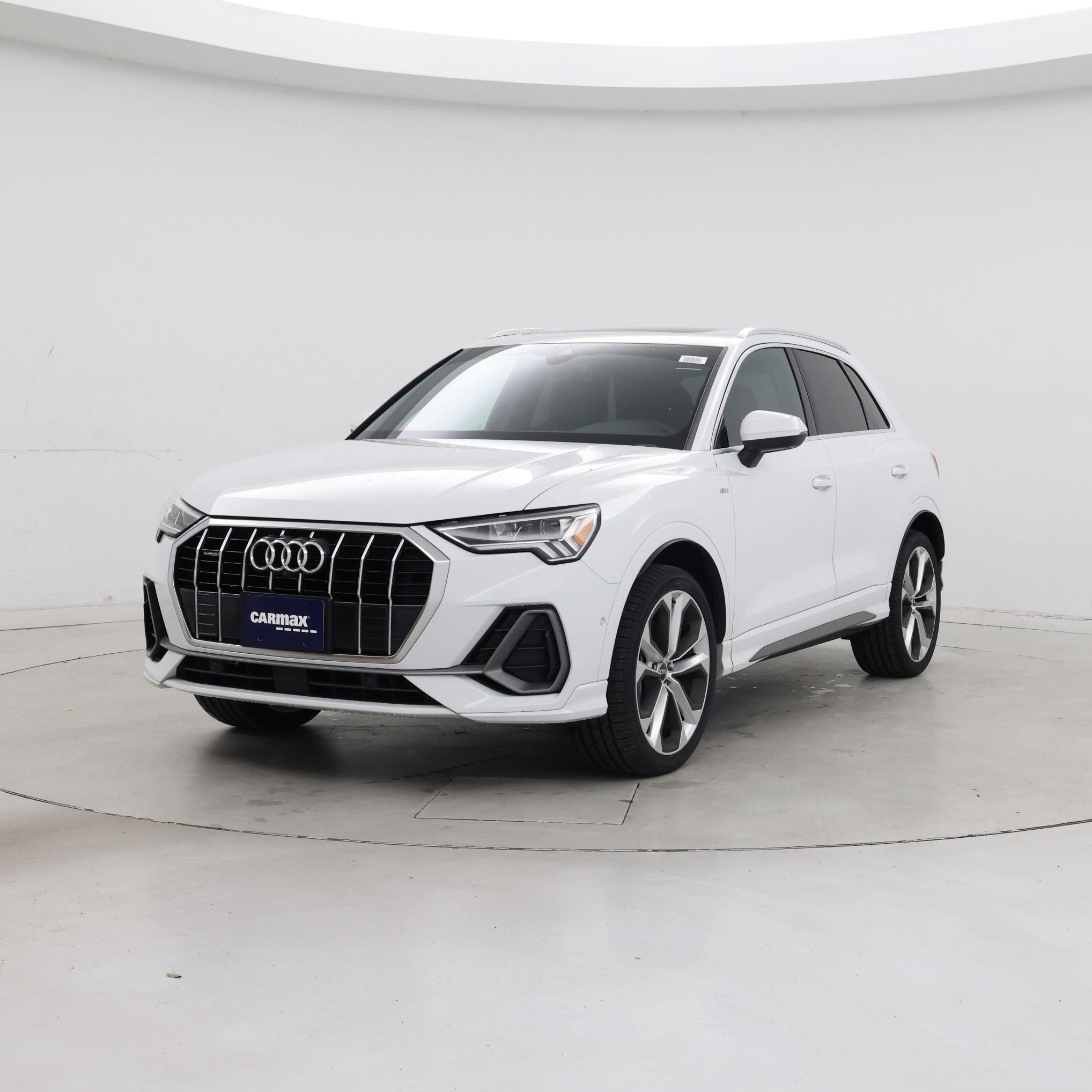 Thumbnail: 2020 Audi Q3 - 4
