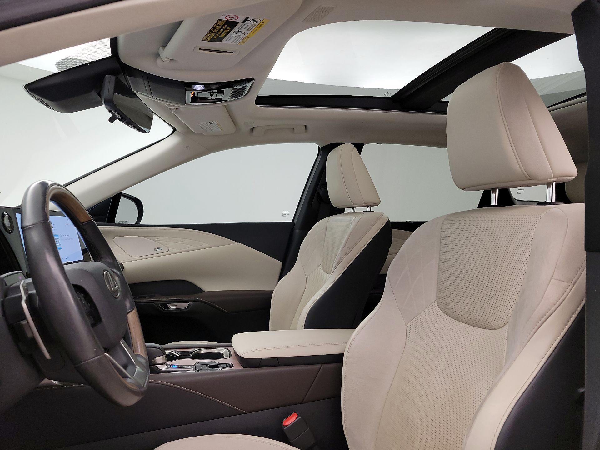 Thumbnail: 2023 Lexus RX - 19